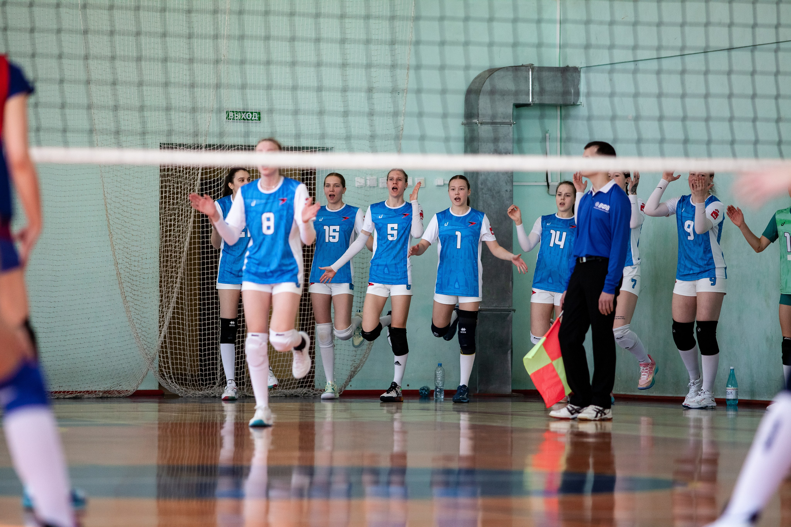 Искра (Самара) — Академия (Пермь). Фотография