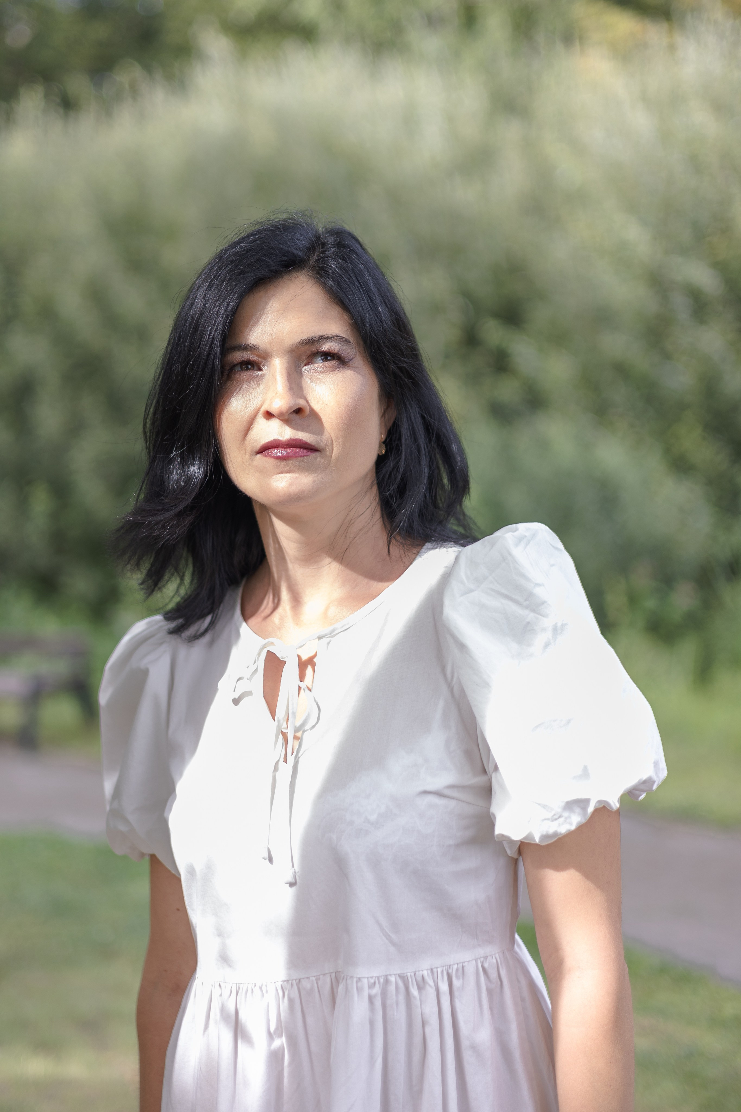 Портрет девушки в парке