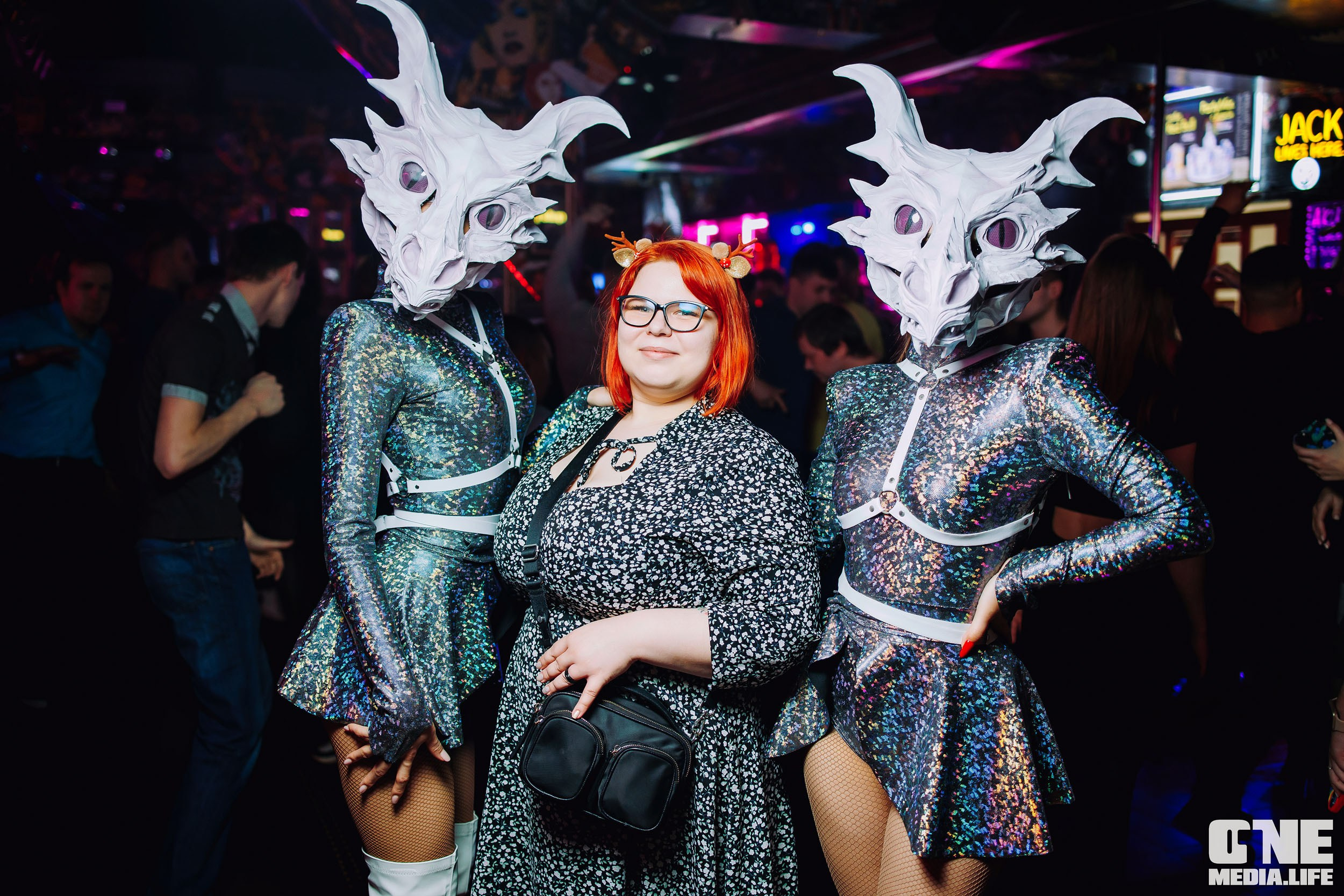 Фоторепортаж из бара XxxX. One Media Life: фоторепортажи, фотоотчеты с мероприятий и заведений