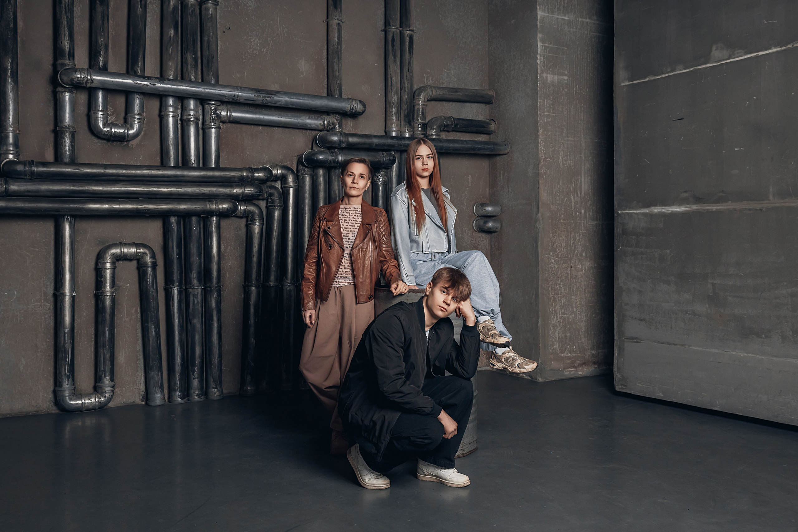 Семейная фотосессия в стиле grunge vogue для семьи Елены. Интерьеры, Контент, Портреты | Фотограф в Москве Дани Терно