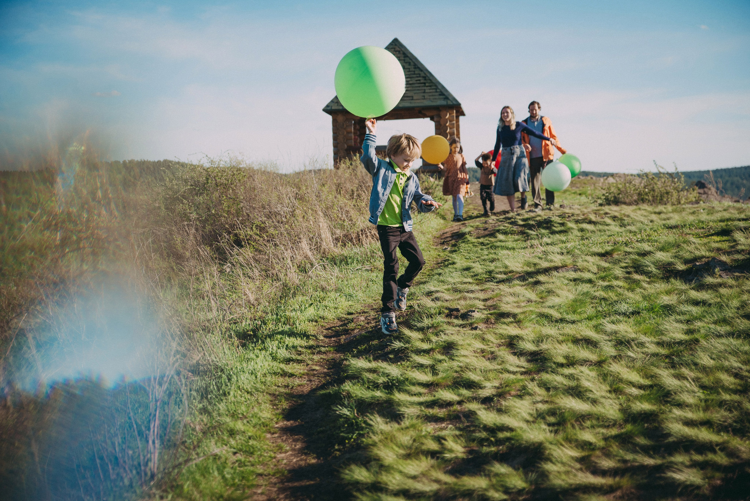 Семейная фотосессия на прогулке. Семейный фотограф в Миассе Ольга Широковская