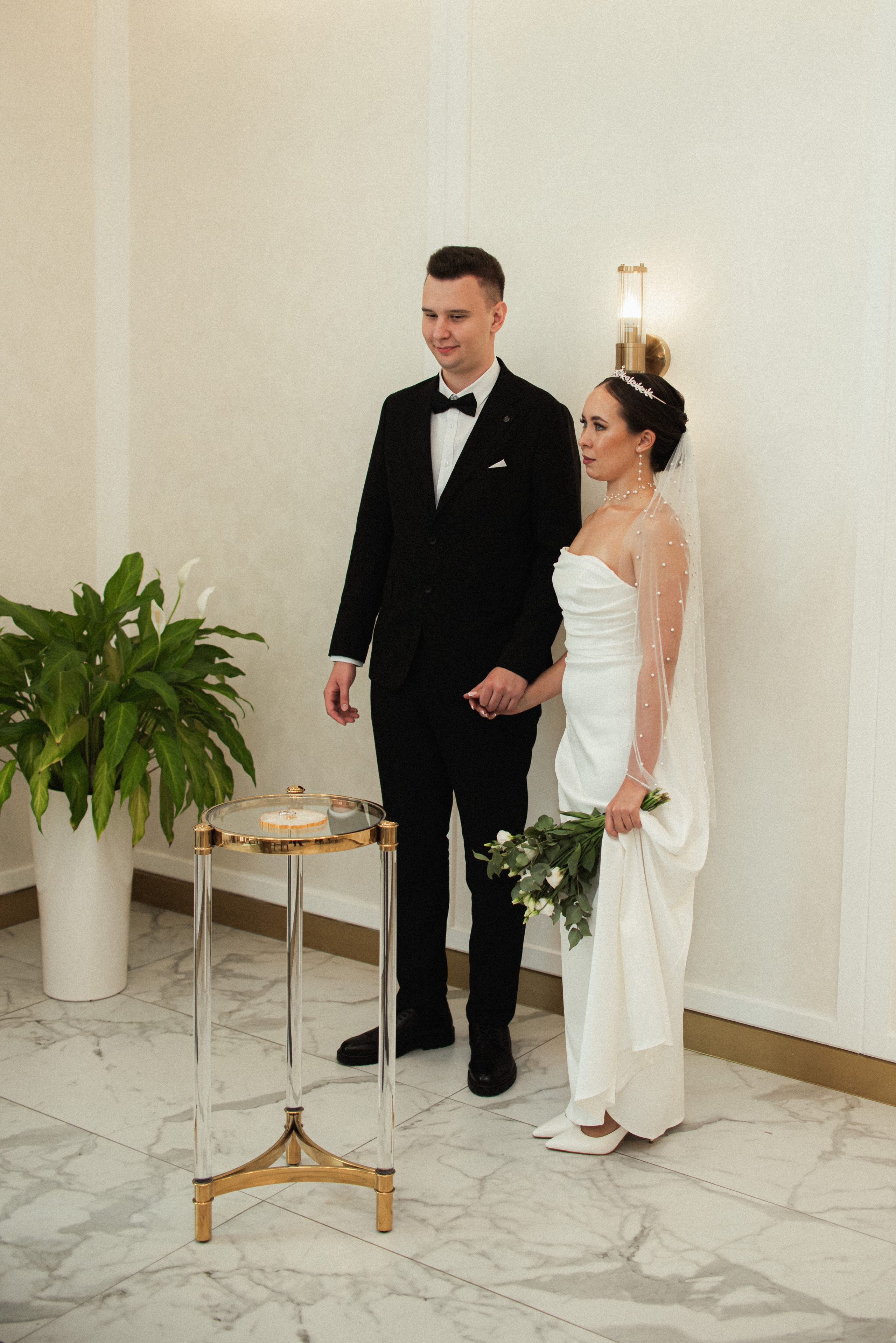 Свадебная фотосессия: свадьба в Южном Бутово и прогулка в Усадьбе Гребнево | Алёна Макеева. Свадебный и семейный фотограф в Москве и МО (Фрязино, Королёв, Коломна) Макеева Алёна