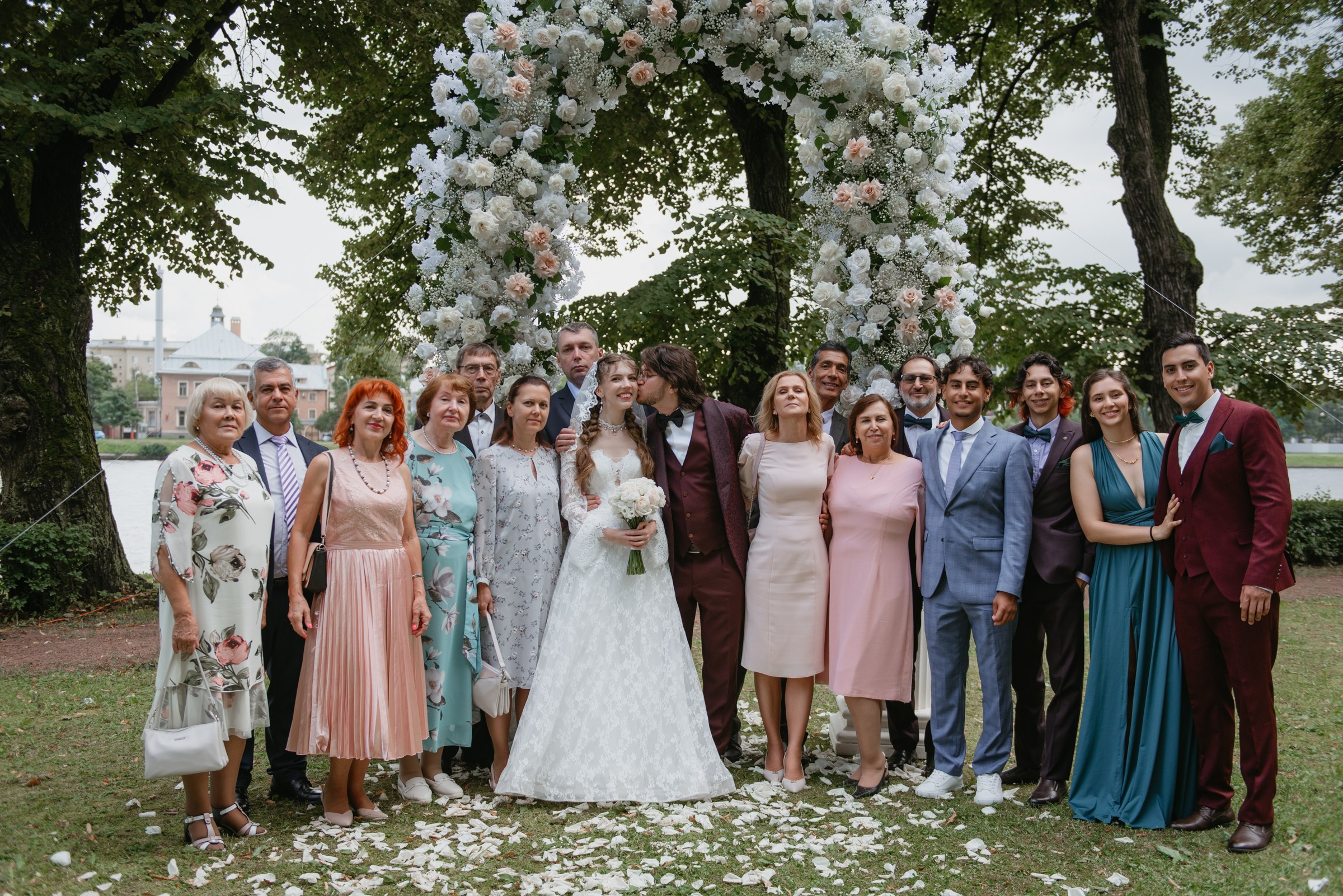 выездная регистрация в резиденции К2