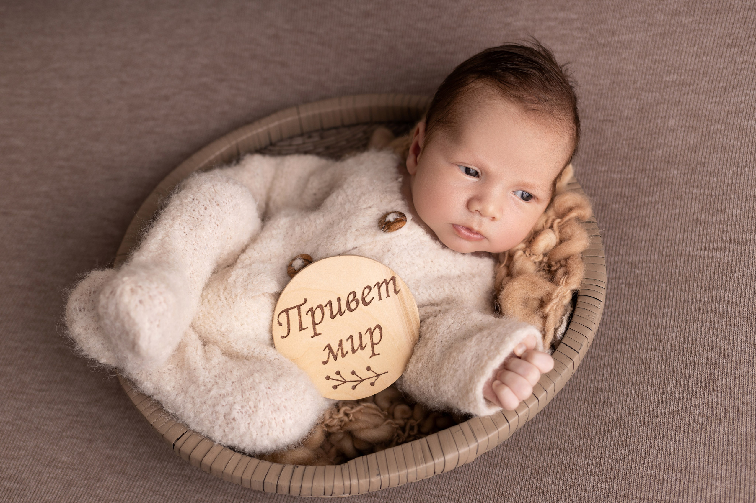Классическая фотосессия малыша. Фотограф новорожденных малышей в Омске и Омской области Эльвира Камаева
