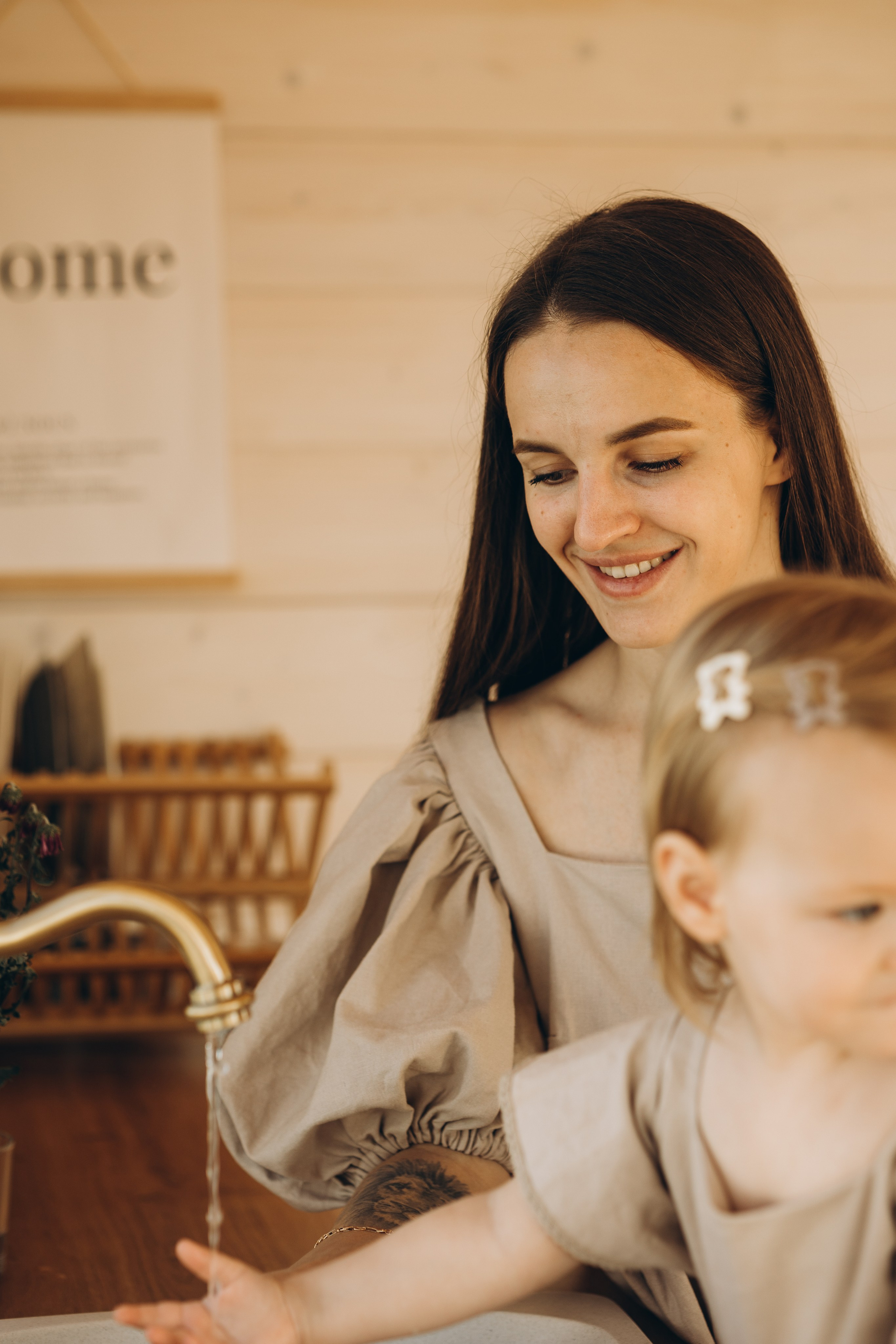 Оля и Мирослава Беседка. Семейный фотограф в Москве Виктория Ястребинская