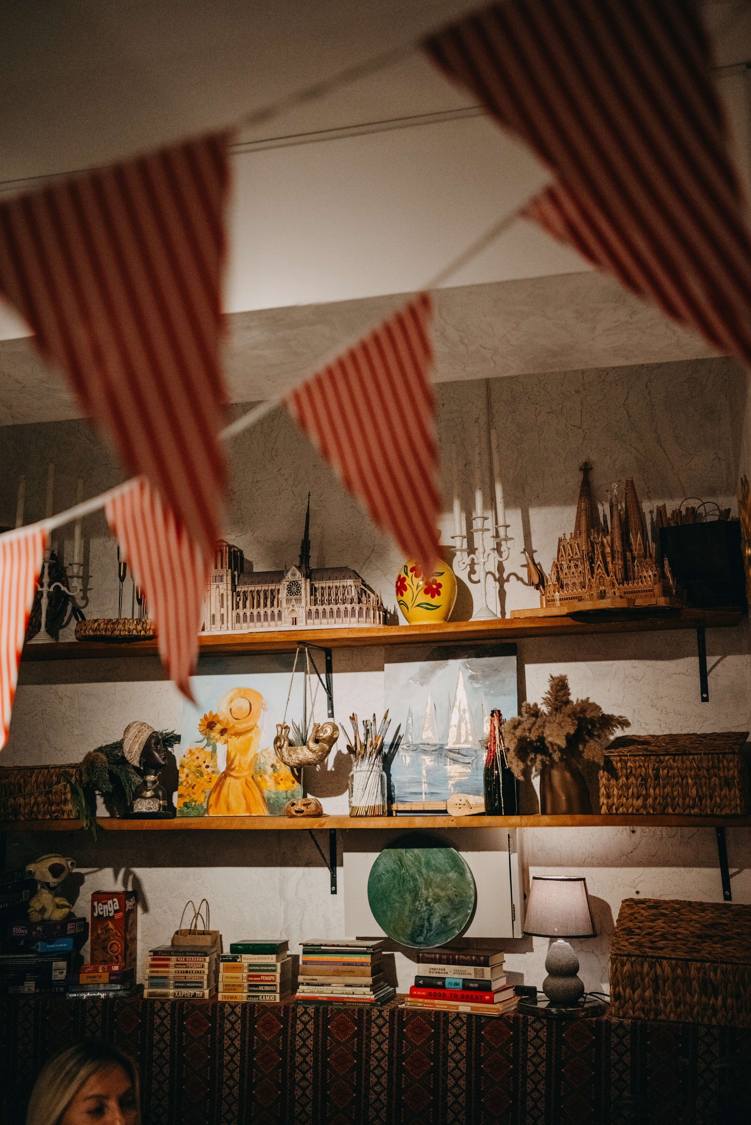 Годовщина свадьбы в кафе. Портретный и свадебный фотограф в Тбилиси • xeniqo