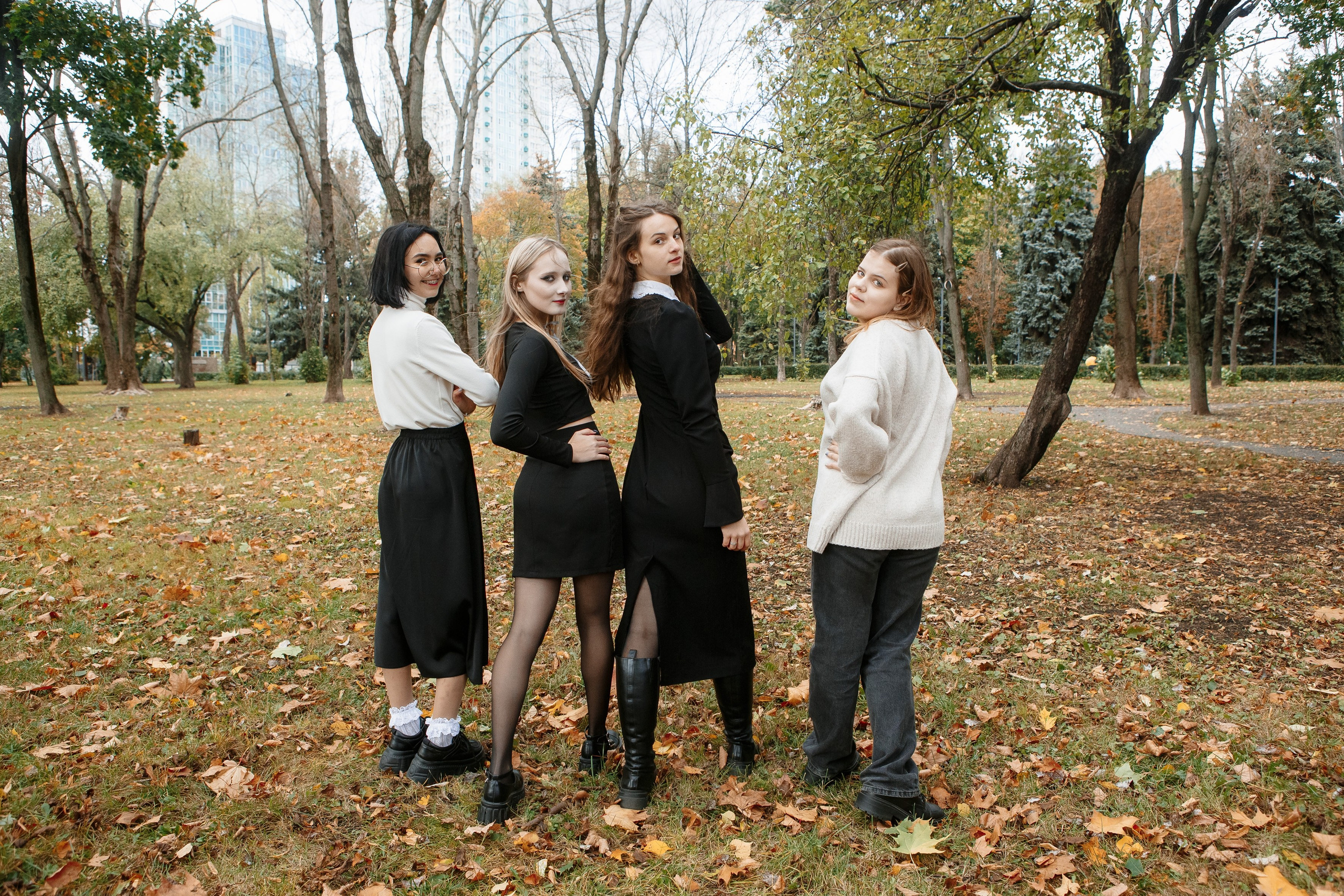 Осень Гимназия 12 11 А 2023. Свадебный и портретный Фотограф в Липецке Дмитрий Котюков