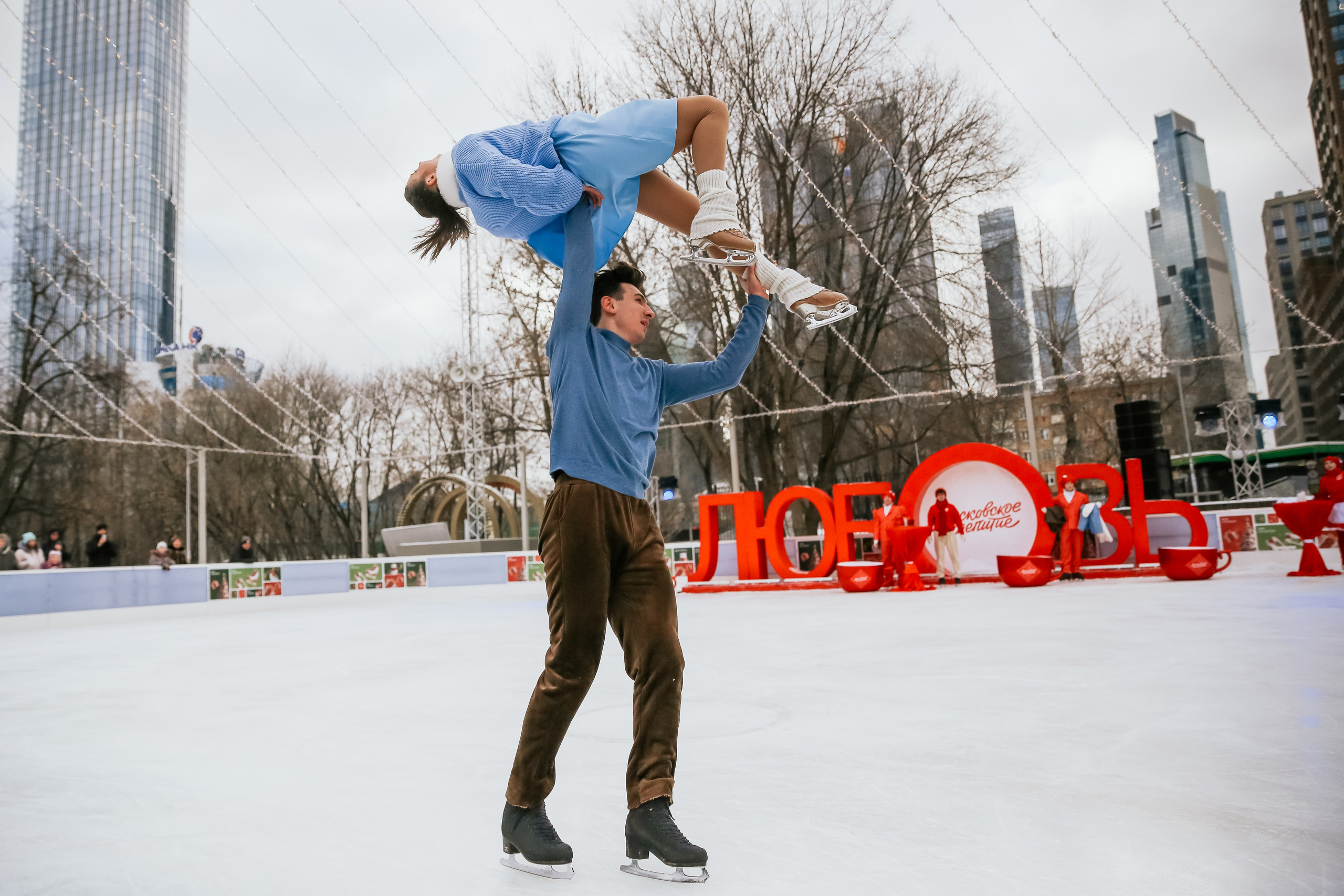 Ледовое шоу Сити каток Московское Чаепитие. Фотограф и видеограф Анна Домашенко