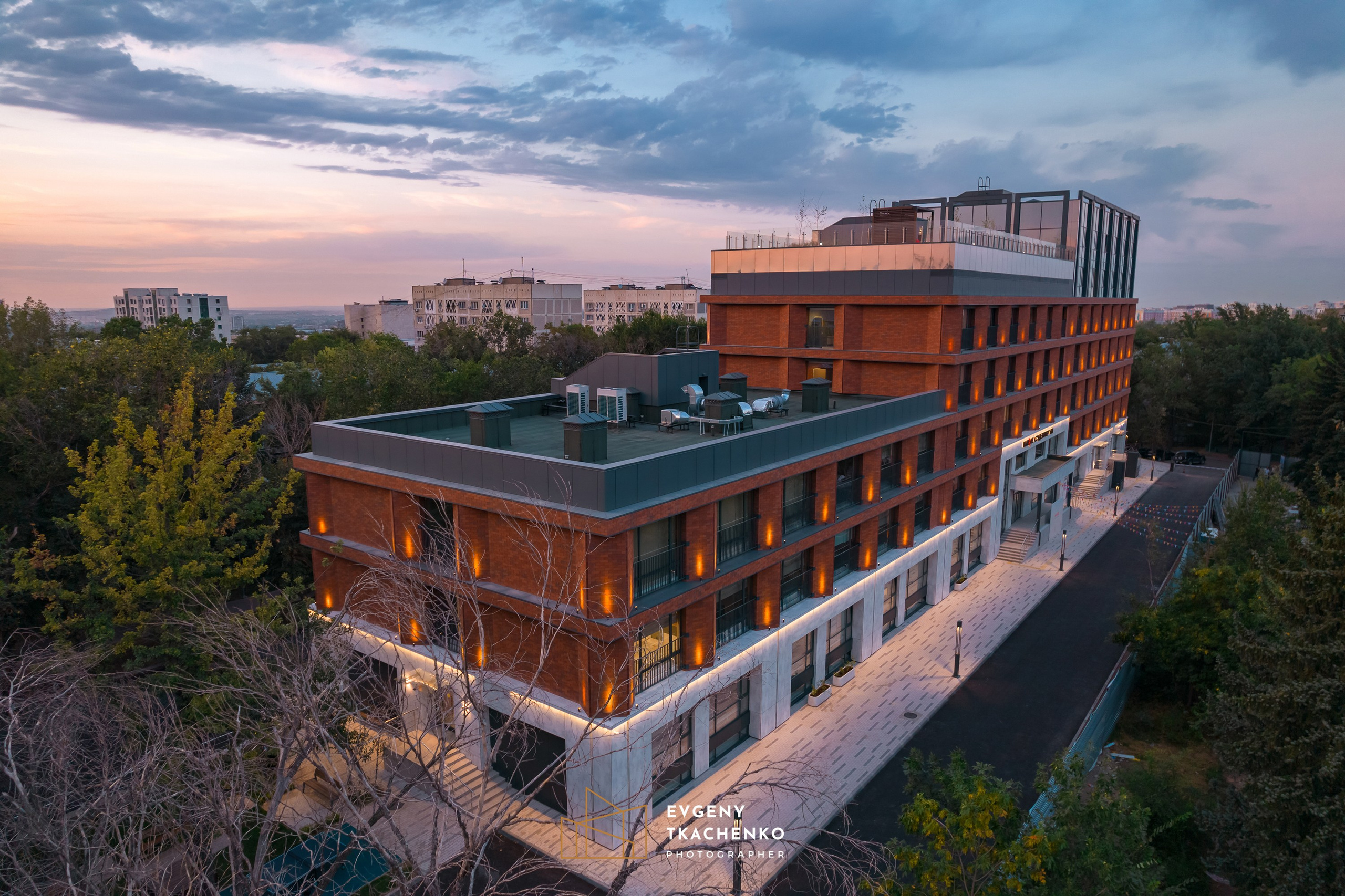 Общежитие университета NarXoz в Алматы. Архитектурный и интерьерный фотограф в Казахстане