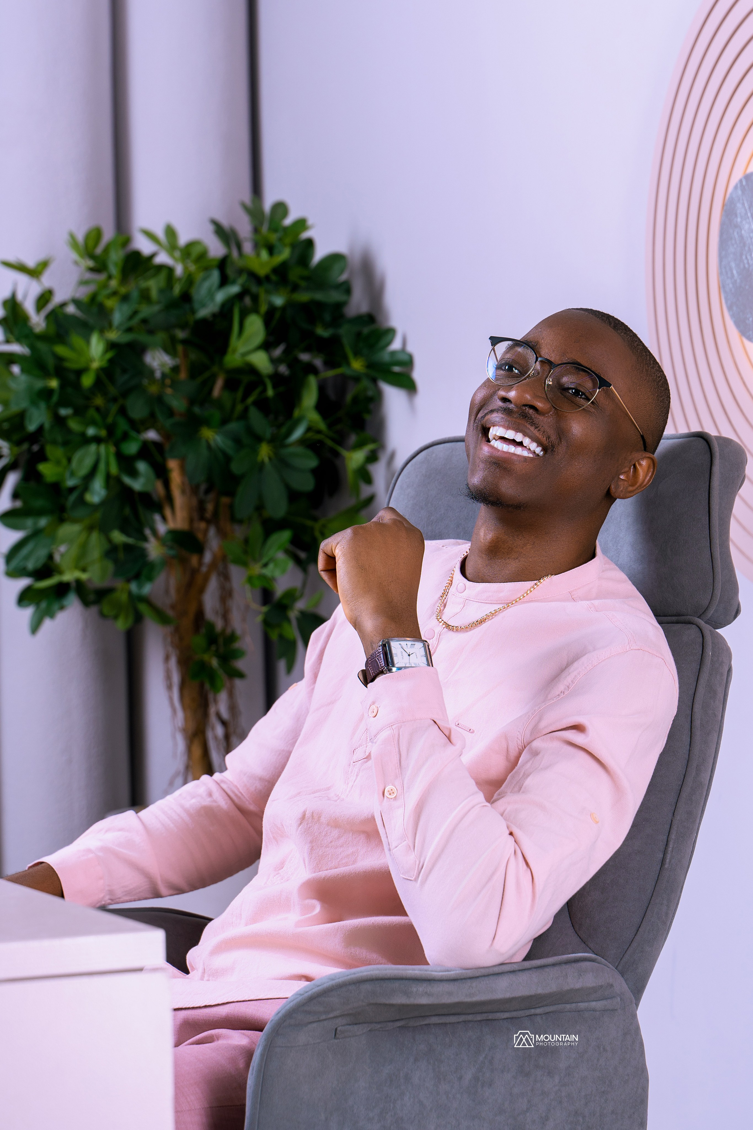 Corporate photoshoot. Photographer based in moscow Peter Tchana