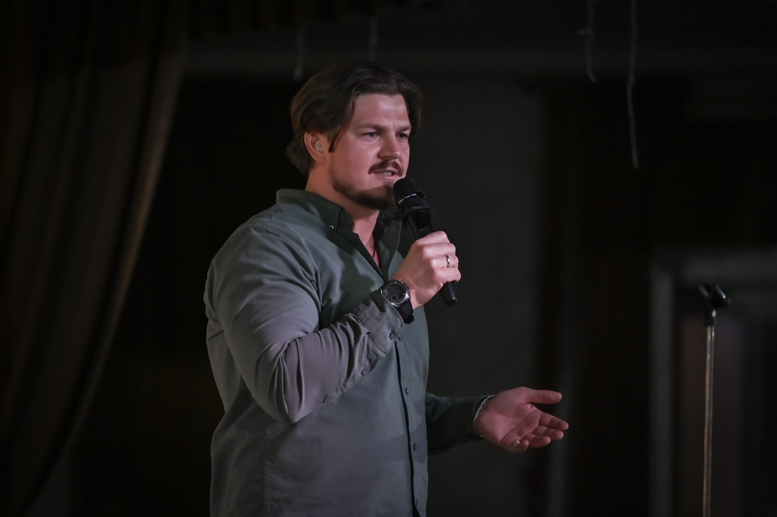 СТЕНДАП ЛИПЕЦК. Репортажный и свадебный фотограф в Липецке Иван Первойкин