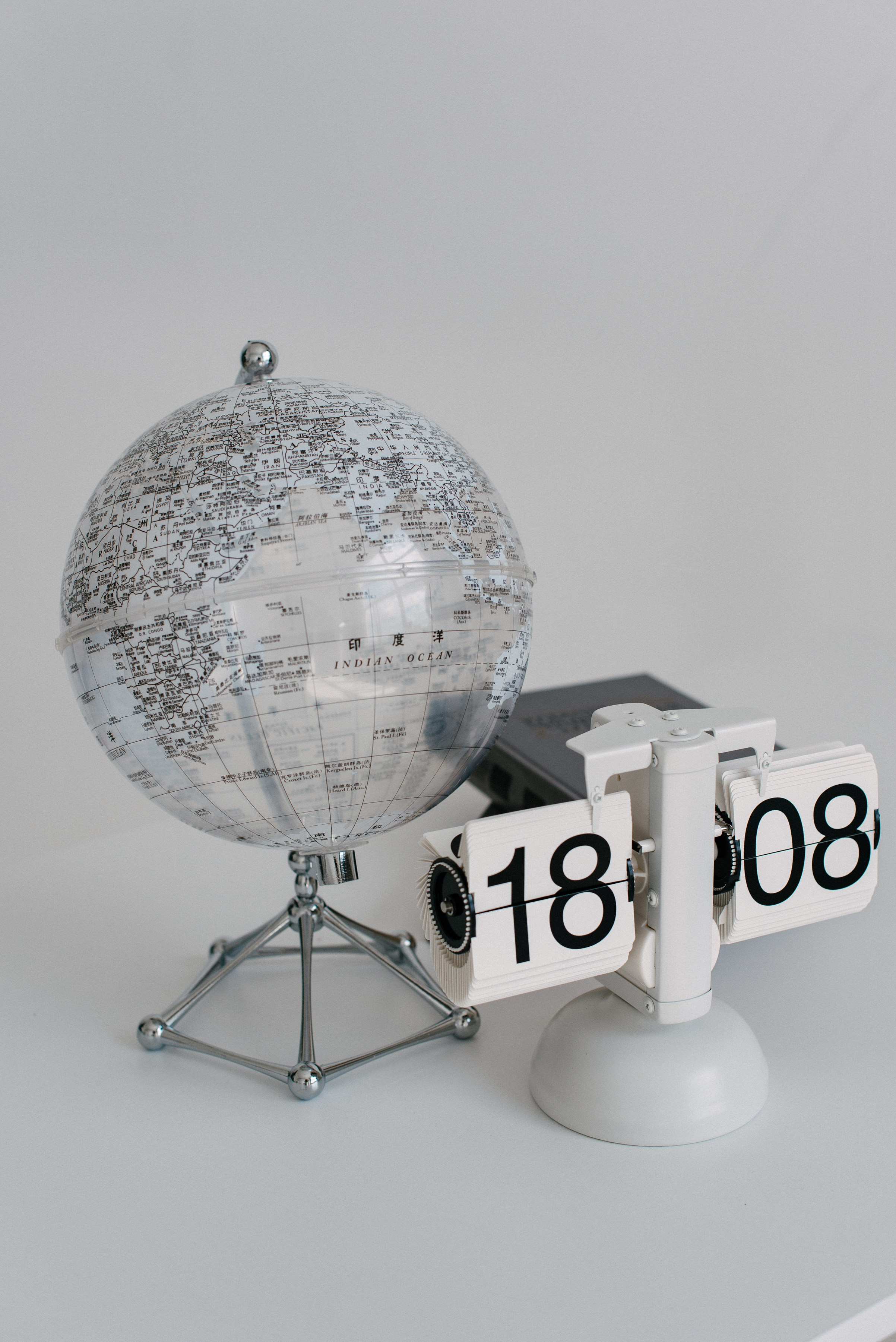 Наш реквизит в студии. Выпускные альбомы Чехов