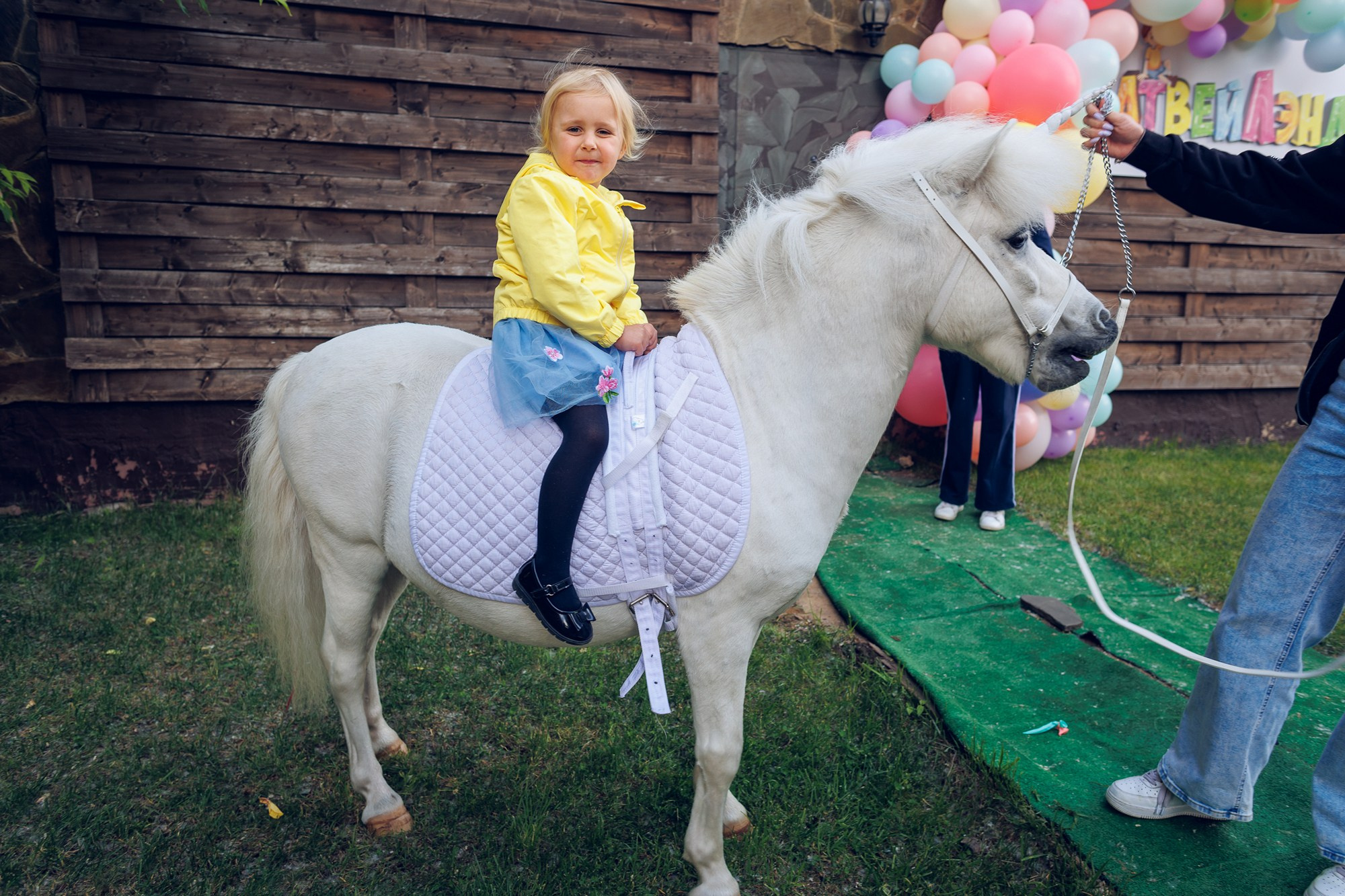 ДР В ЛОФТЕ. Свадебный и репортажный фотограф в Москве и Московской области