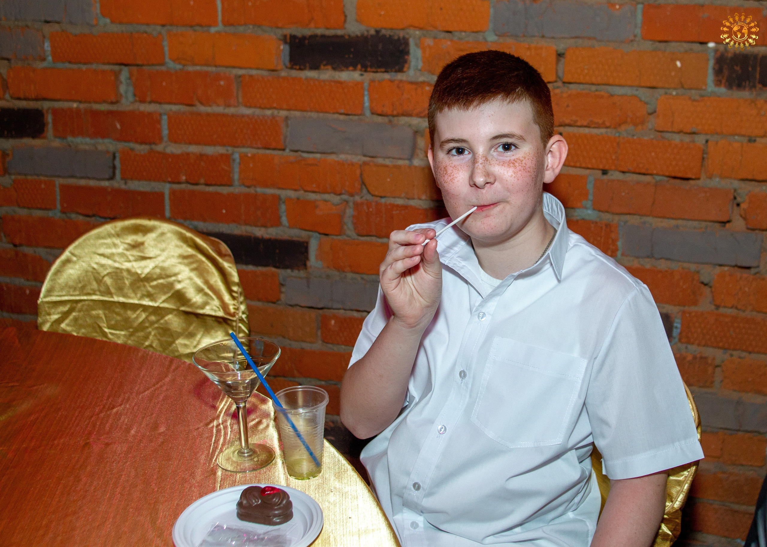 Выпускной 4-го класса 2024. Школа 2109. Репортажная съемка в Москве и области. Анималистика