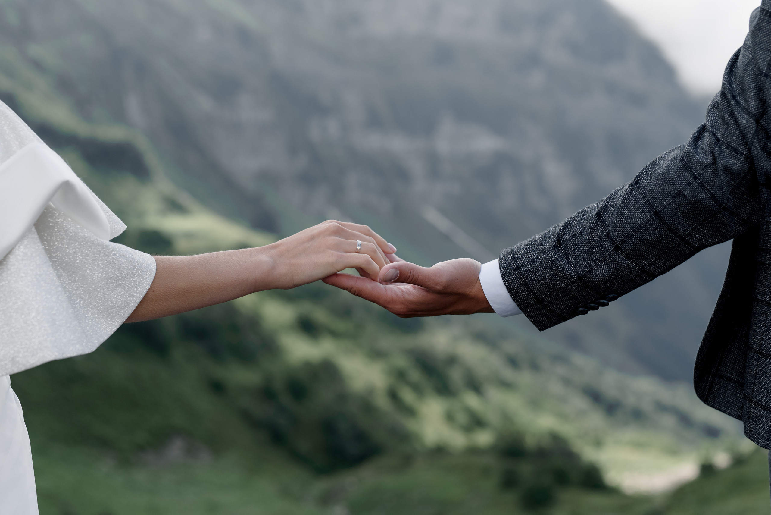 Валерии & Ольга. Сергей Каба|Свадебный фотограф Сочи - атмосфера торжества остается с в