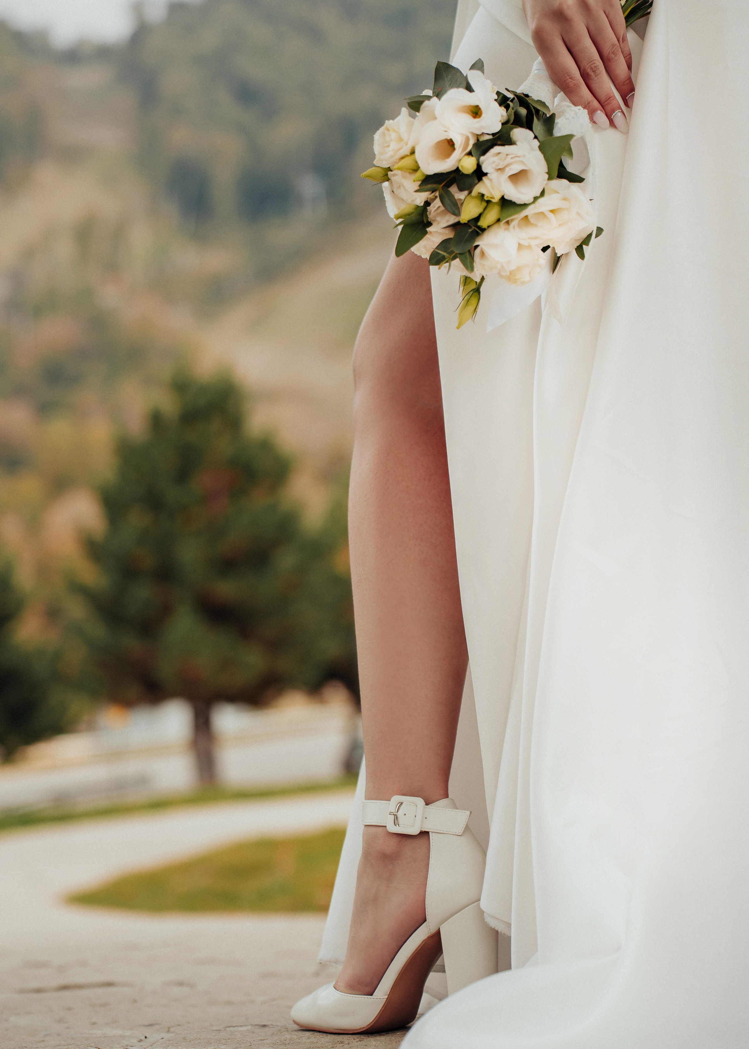 Свадебная фотосессия на море и в горах в Сочи. Алина Бернд — свадебный и индивидуальный фотограф в Сочи и Адлере