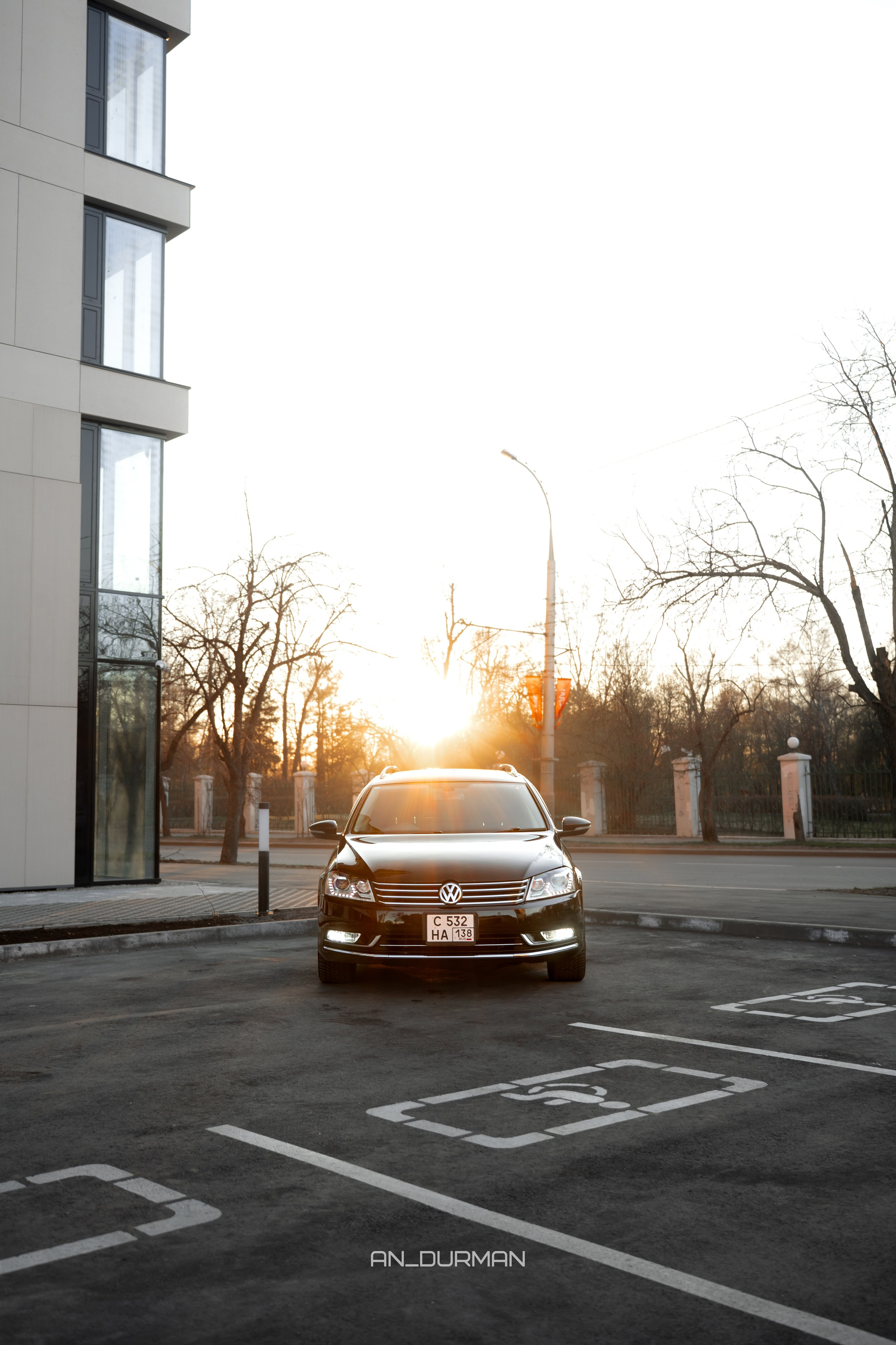 Volkswagen Passat. Фотограф, видеограф и пилот дрона на Байкале