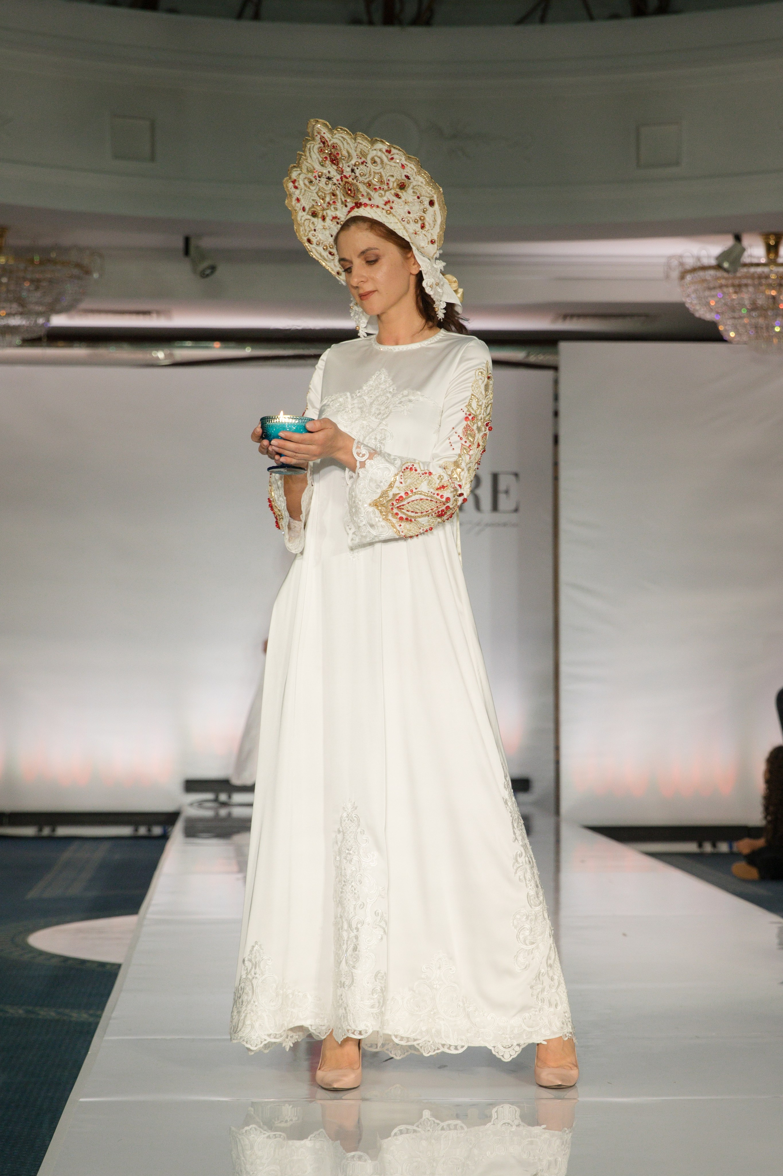 Репортаж показа «Кутюр по-русски». Фотограф в Санкт-Петербурге Вагнер Юлия