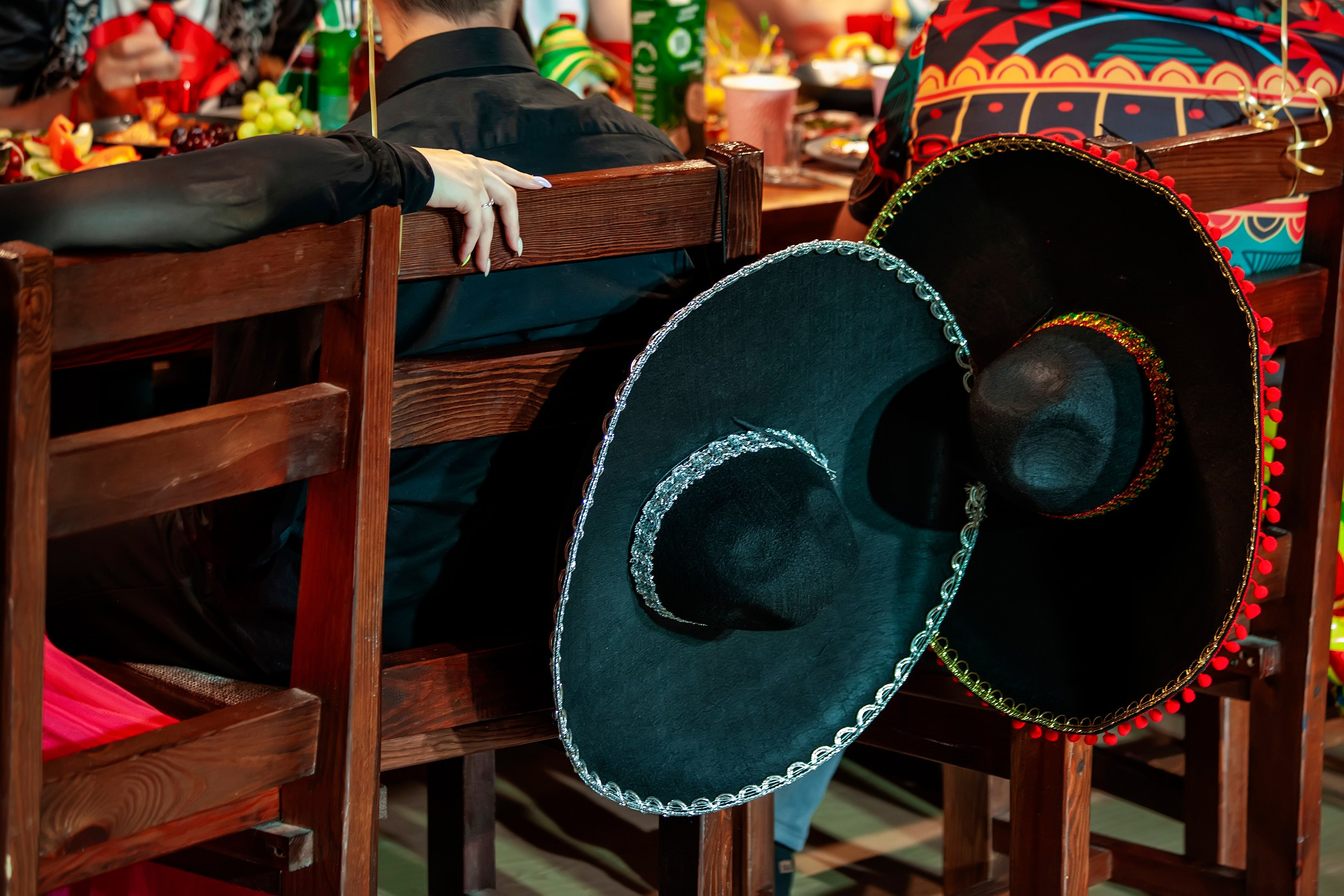 Фотограф в Ульяновске - репортажные снимки вечеринки в мексиканском стиле