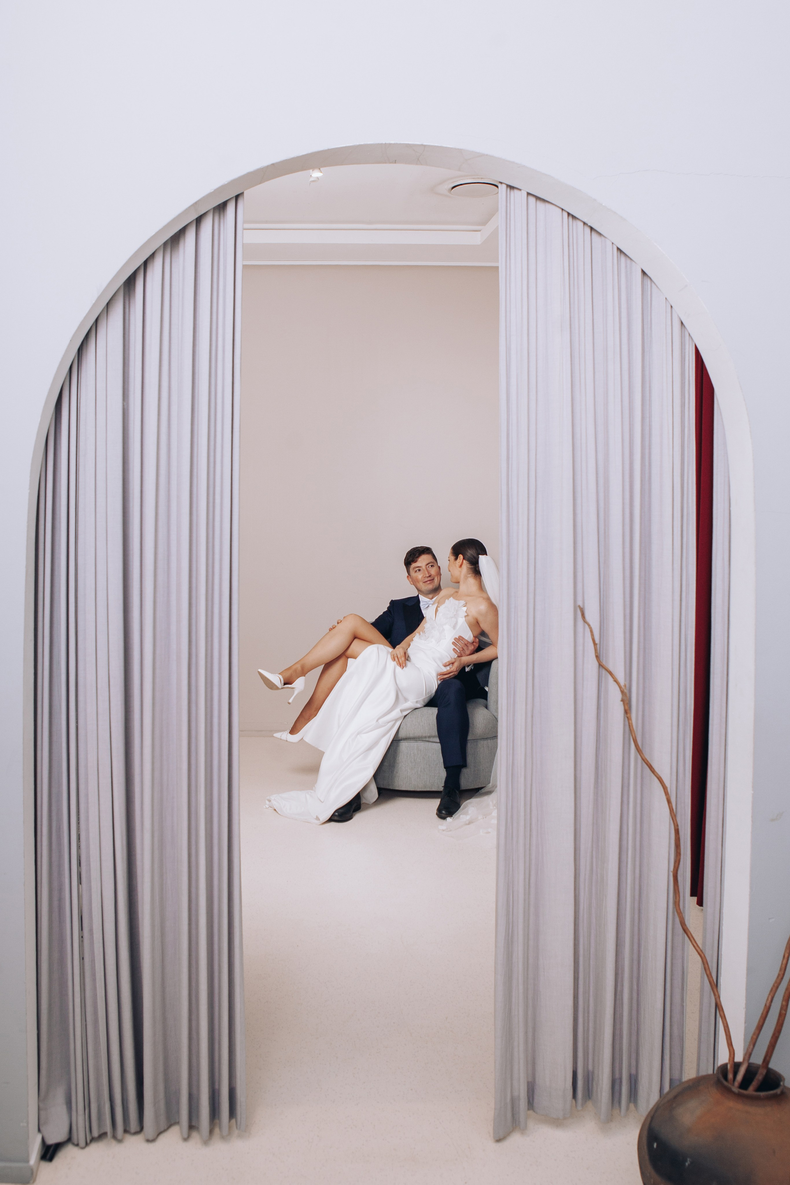 Фотосессия жениха и невесты в шипиловском загсе. Фотограф Ольга Ефремова