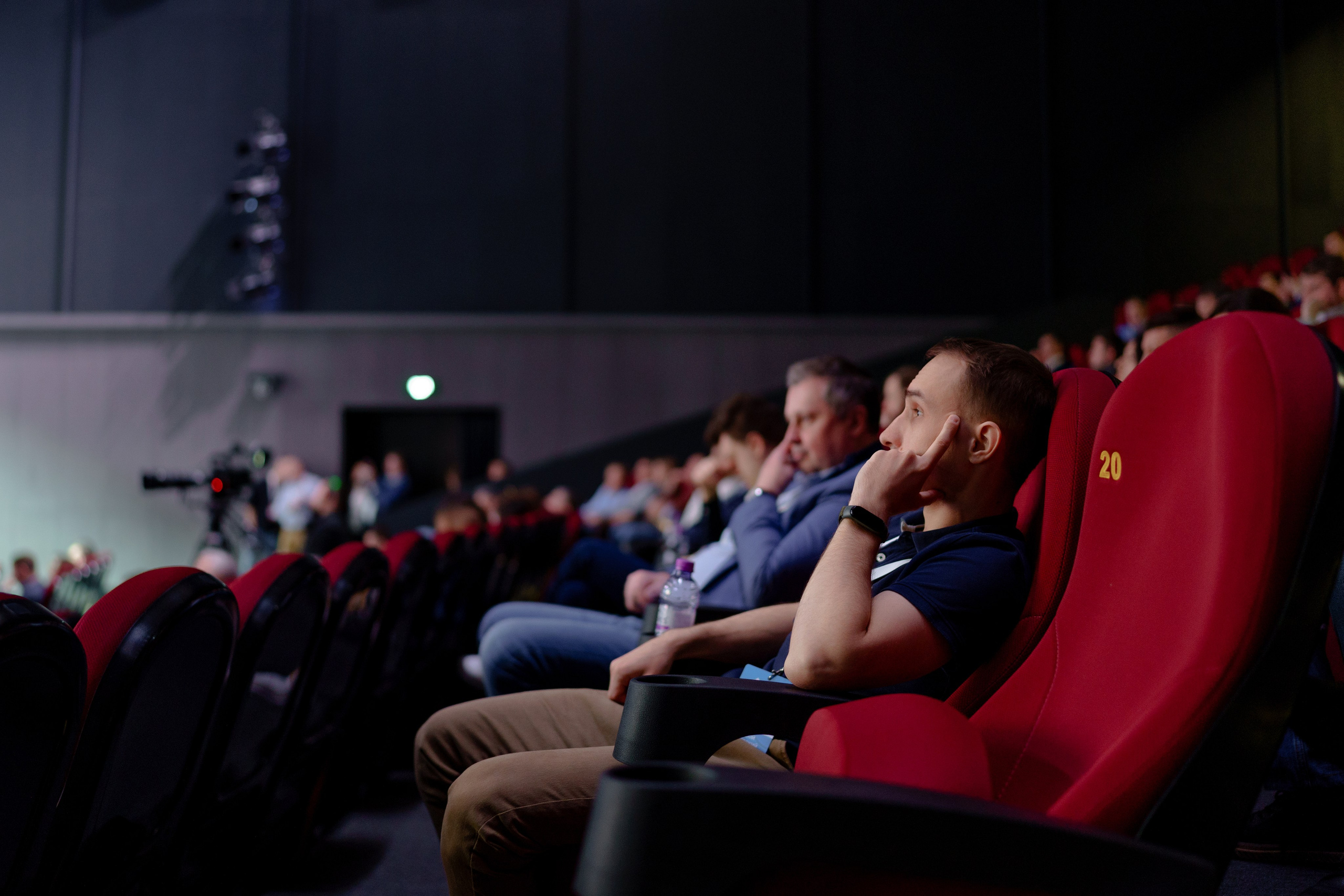 Фотограф на отраслевую партнерскую конференцию в Москве. Репортажный фотограф Москва Сергей Дружинин