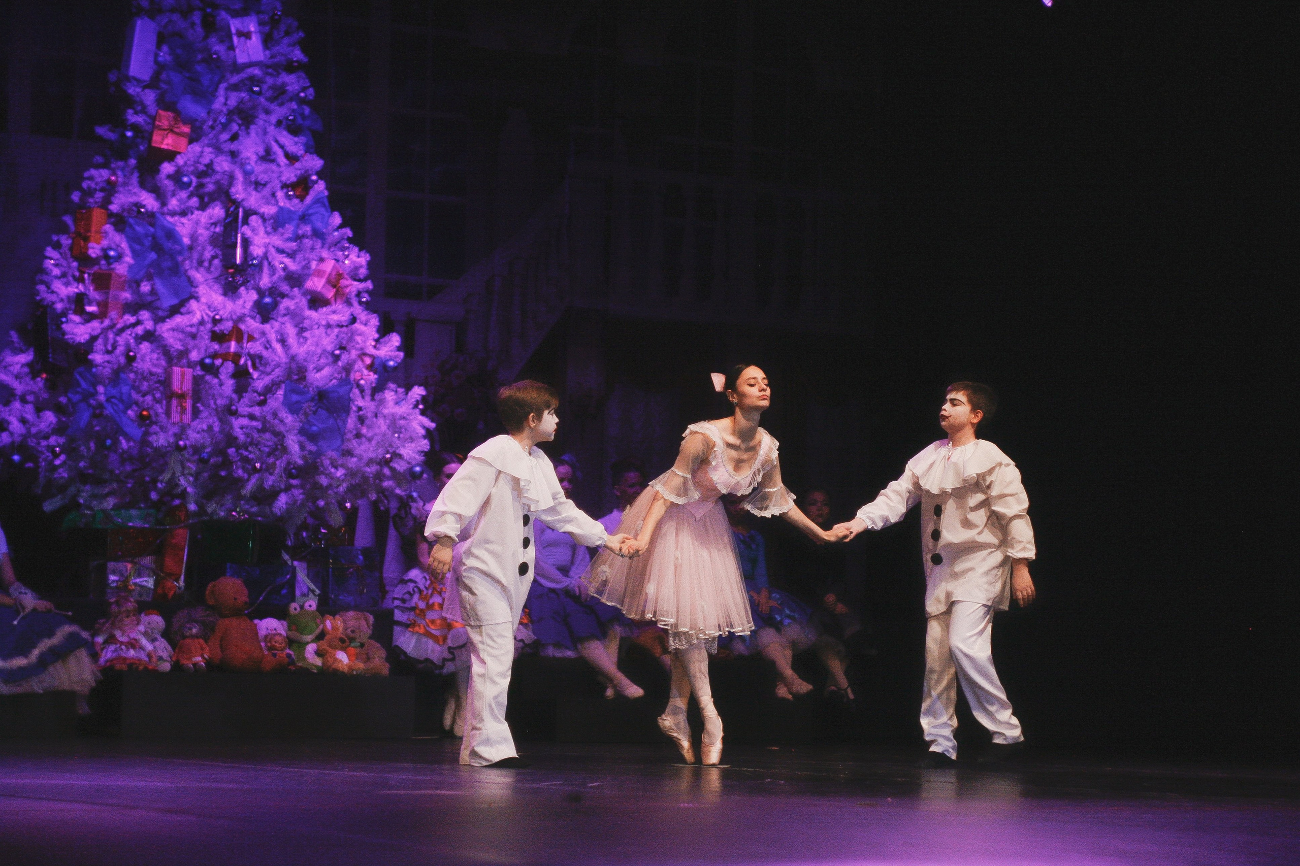 Отчетный концерт, коллектив «Бусинки». Портретный и художественный фотограф в Москве