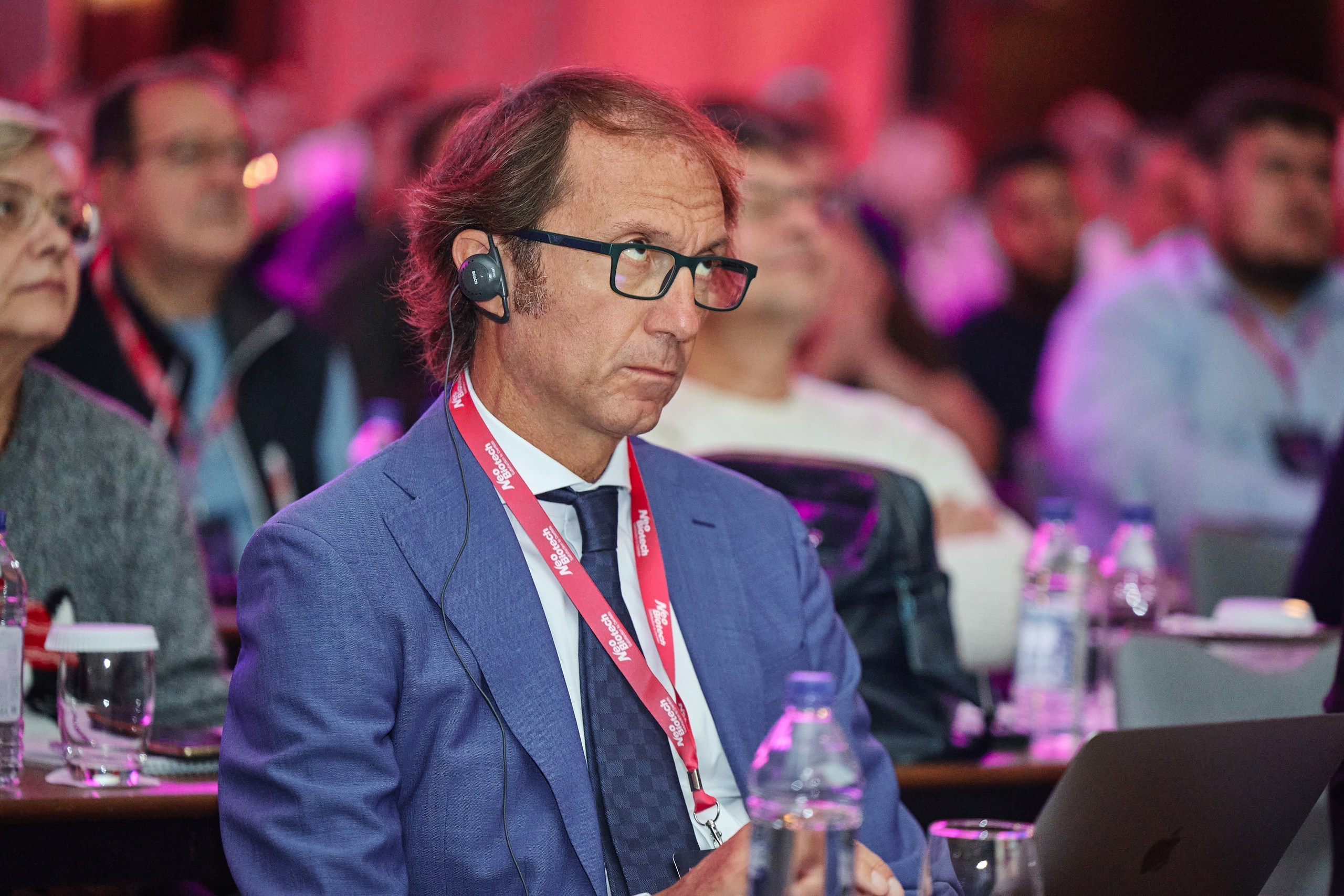 Конгресс имплантологов Neo Biotech 2025. Антон Артюшин, портретный фотограф. Москва