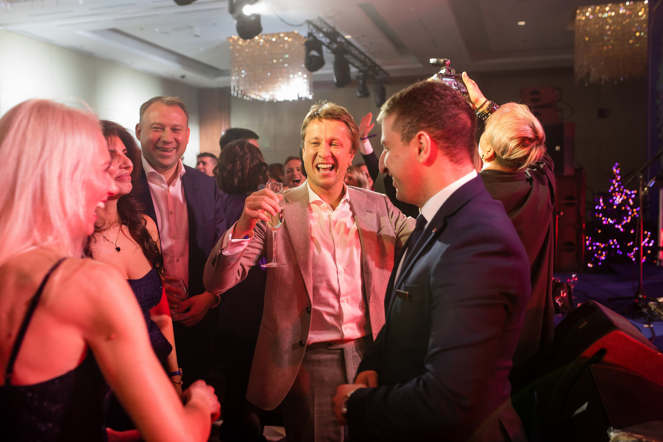 ПСБ. Репортажной и Свадебный фотограф Слава Цесарь