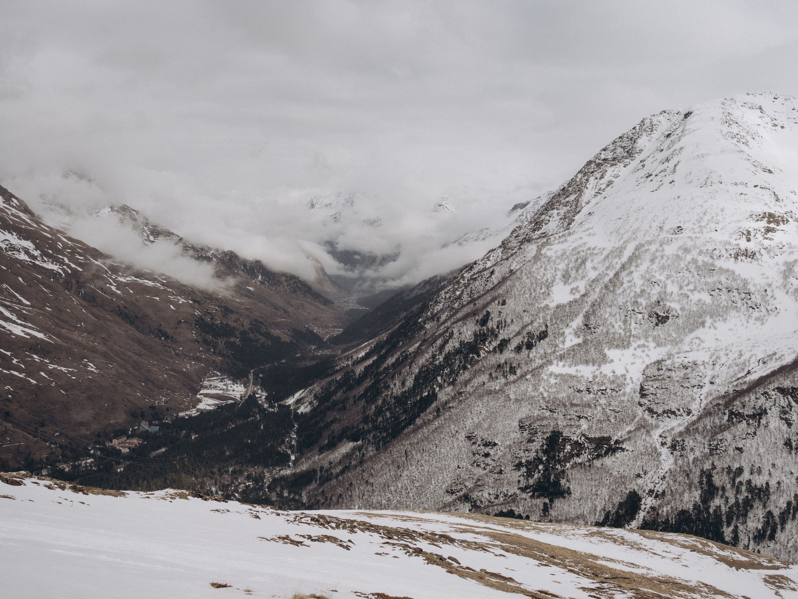 Съемка Love story (лавстори)  Лилии и Дмитрия. Свадебный фотограф Ирина Беляева Пятигорск|Кисловодск|Эльбрус|Домбай