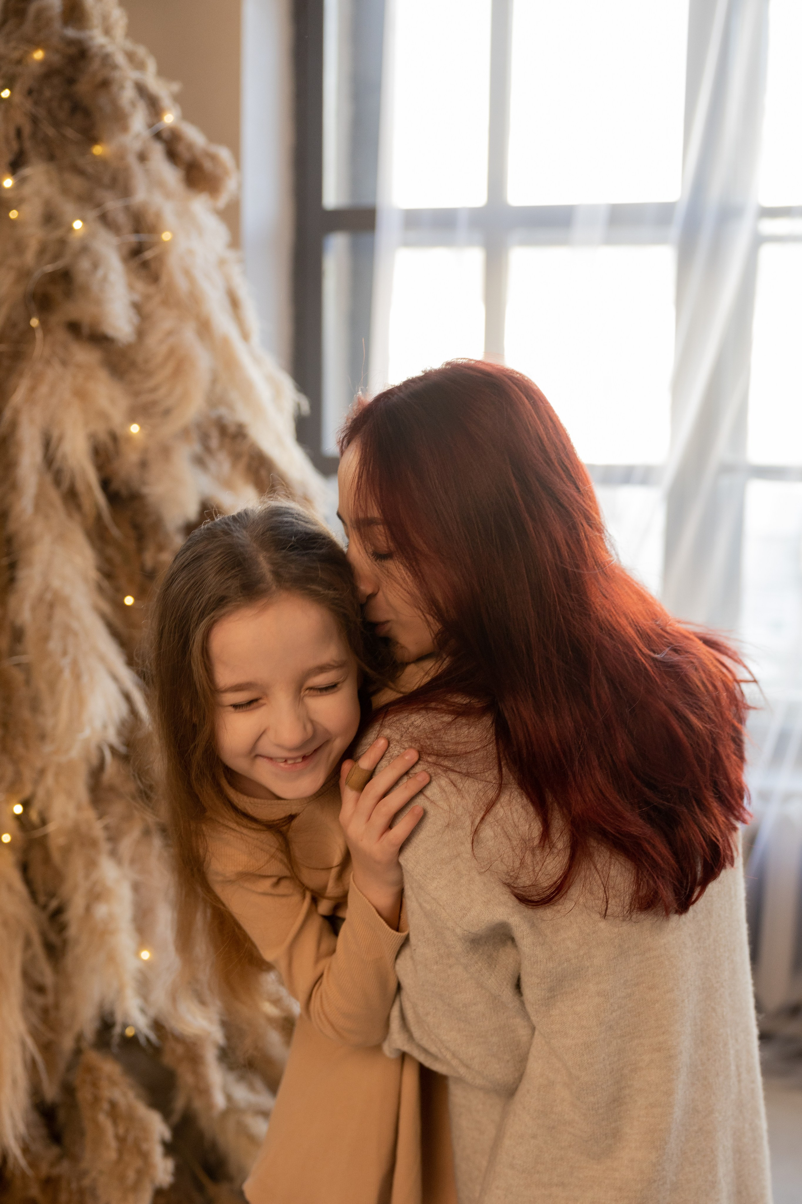 Л ю б о в ь между Вами и посреди Вас. Виноградова Маргарита. Фотограф P r o Явления