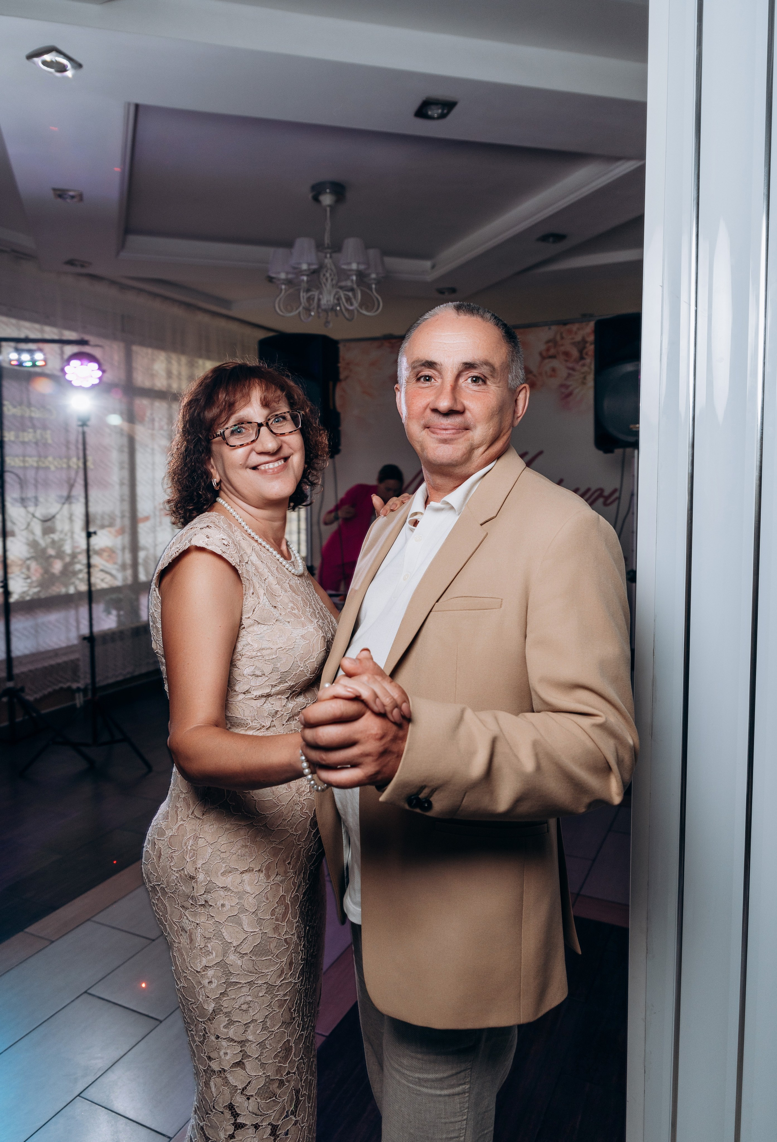 Прогулка, регистрация, банкет. Фотограф в Новосибирске