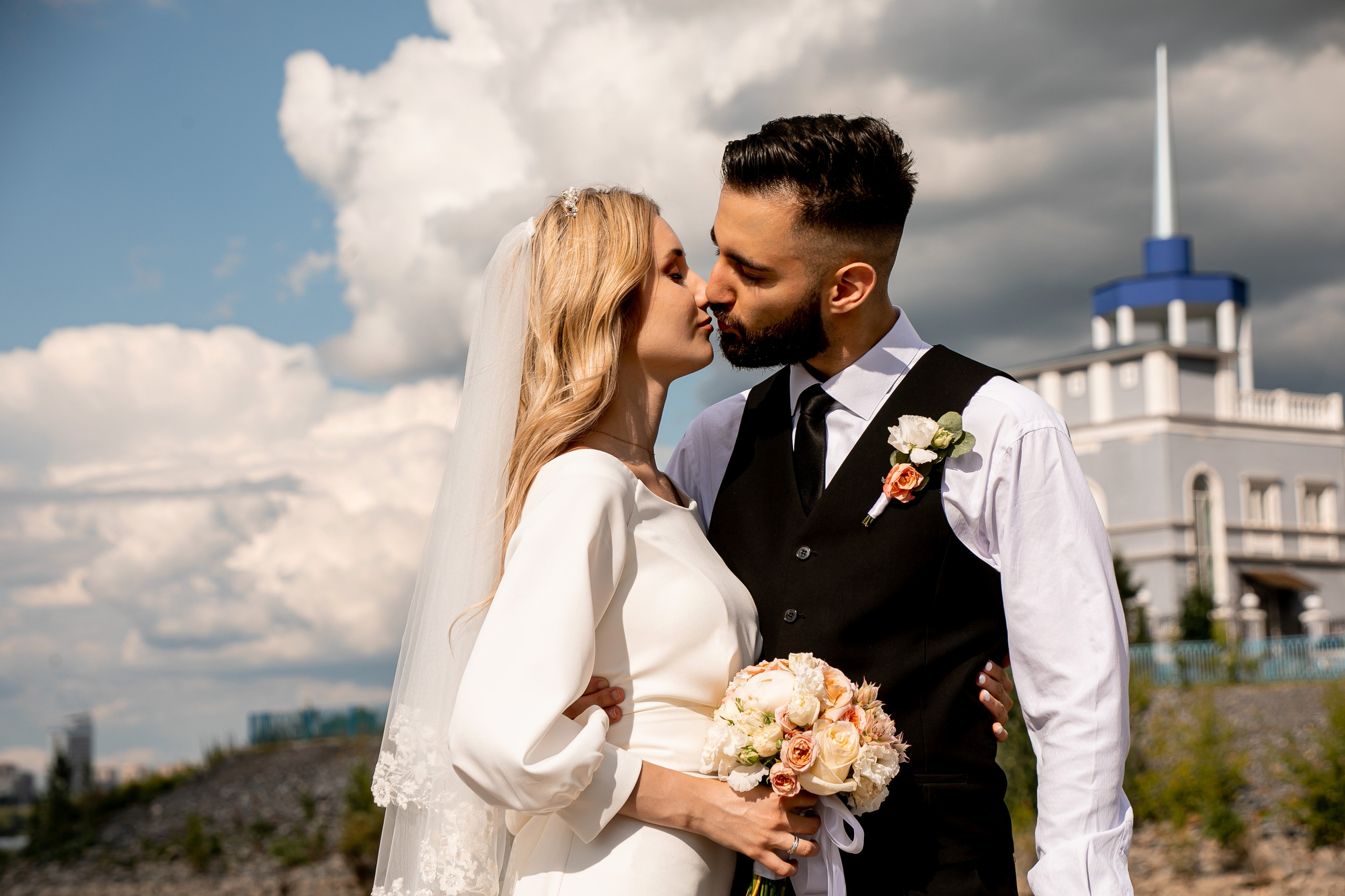 Эмиль и Дарья. Лада Канана Свадебный и семейный фотограф