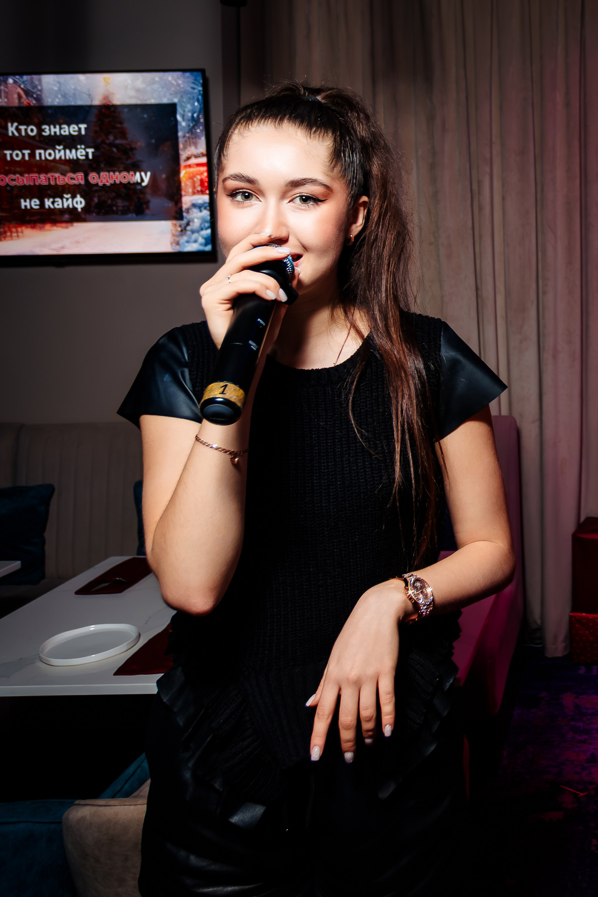 Вечеринка в караоке клубе «IMPERIAL JOY"_Ялта_27.12.2025. Аминов Руслан | Фотограф