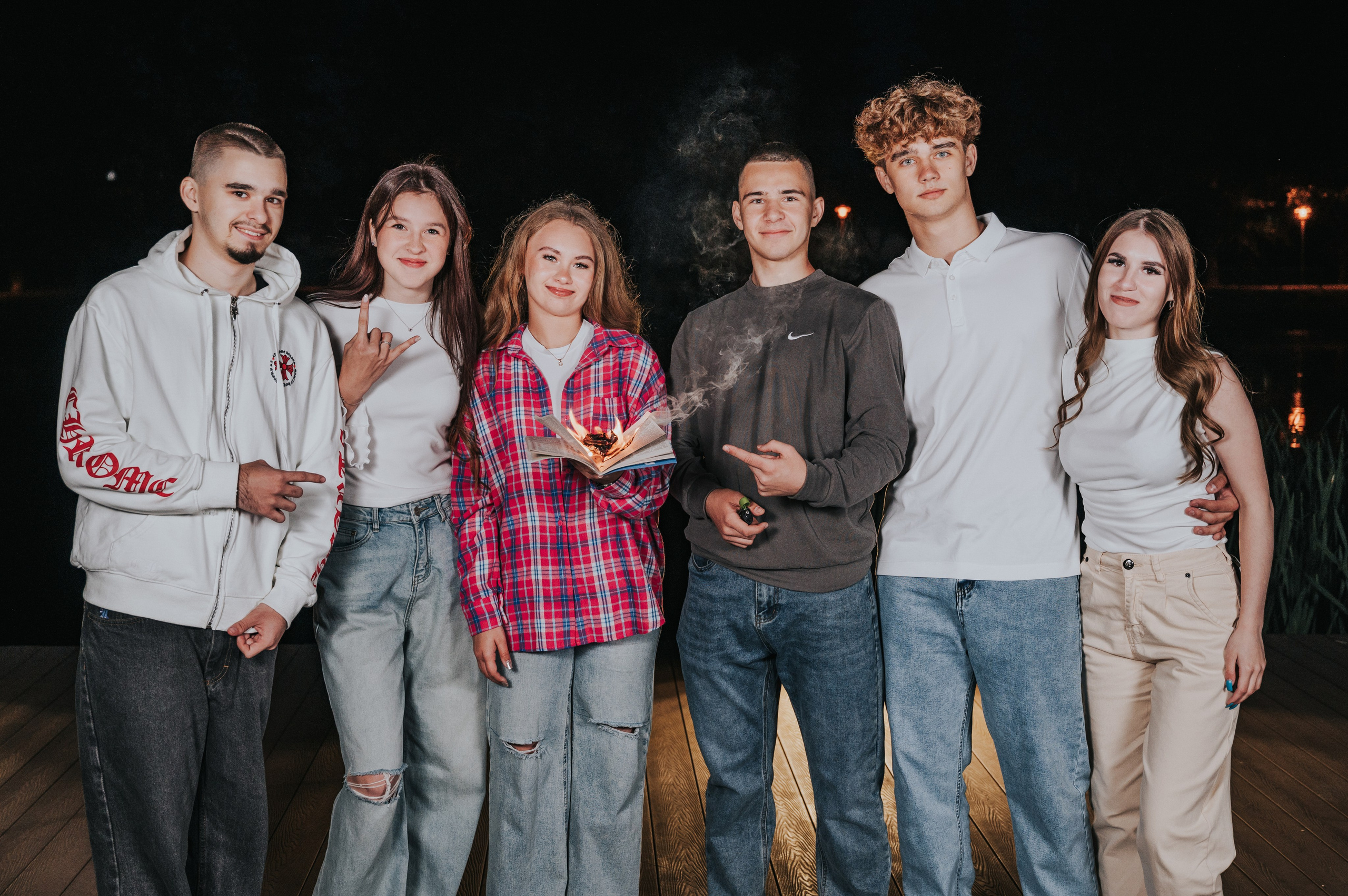 Ночная. Выпускные альбомы и Школьный фотограф в Алексеевке, Бирюче, Красном