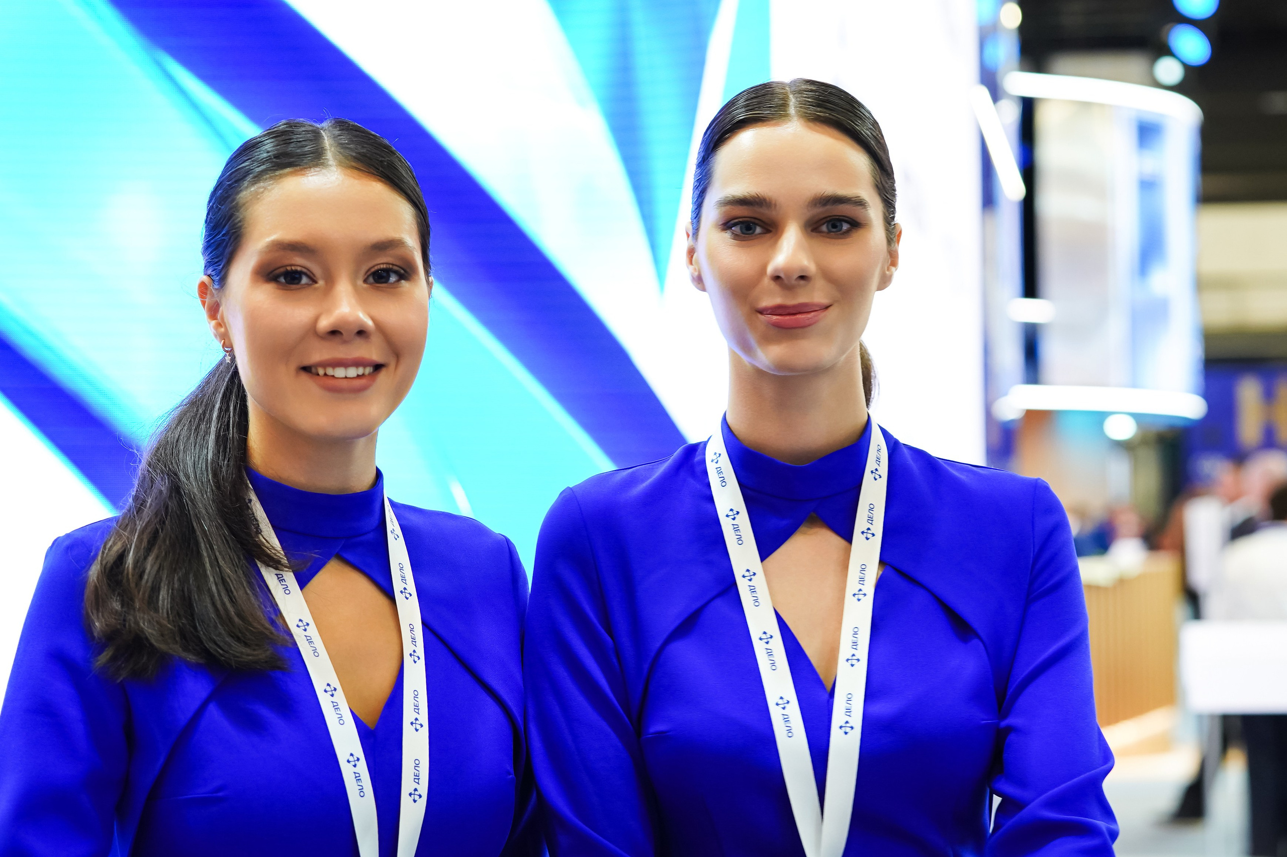 Репортажный Фотограф СПб: Корпоративы, События, Бизнес-портрет в Санкт-Петербурге. Фото и Видеосъемка на ваше мероприятие. Александр Романов