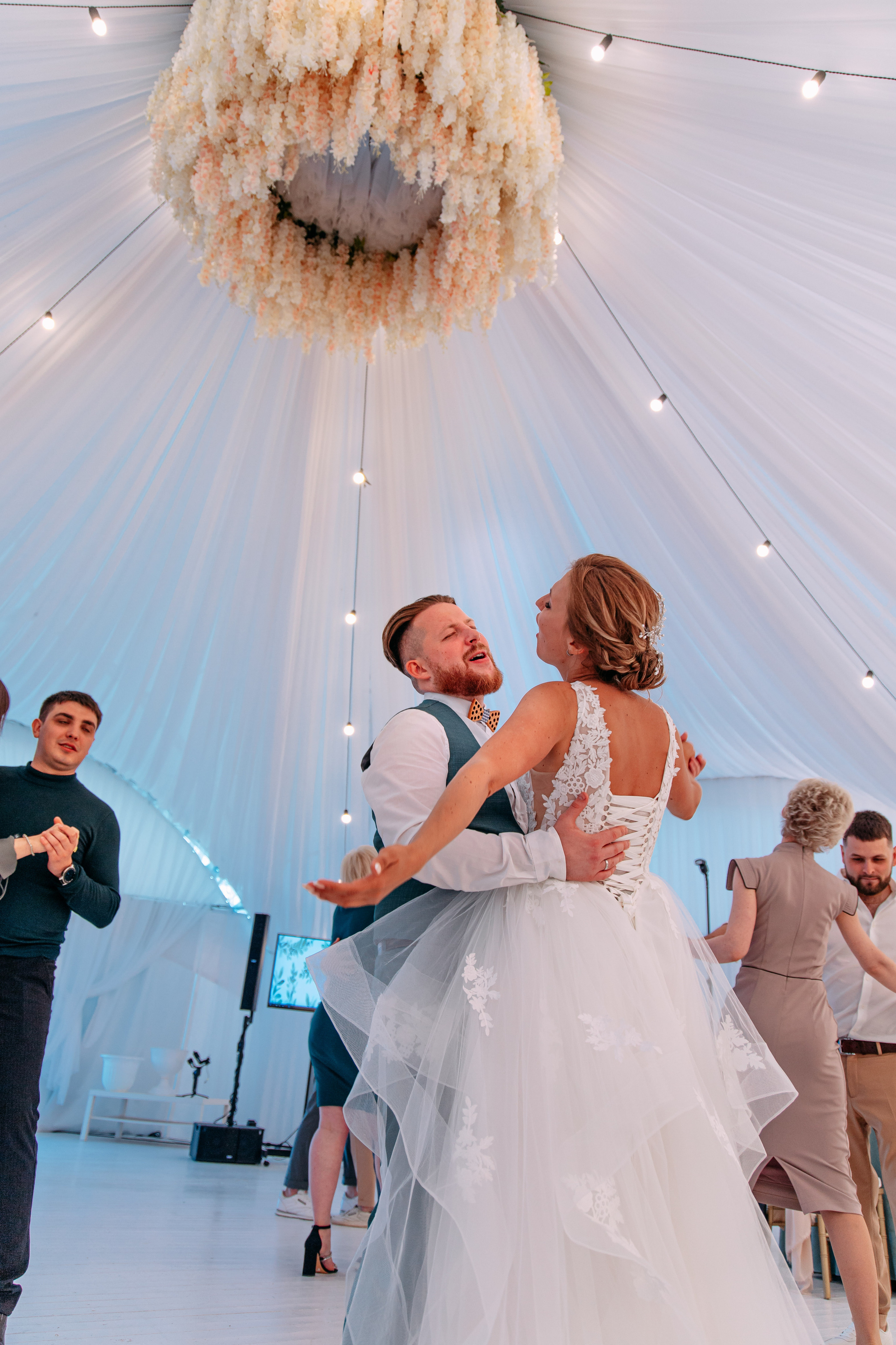 Александр и Виктория. Фото и видео съемка. Андрей Ионов