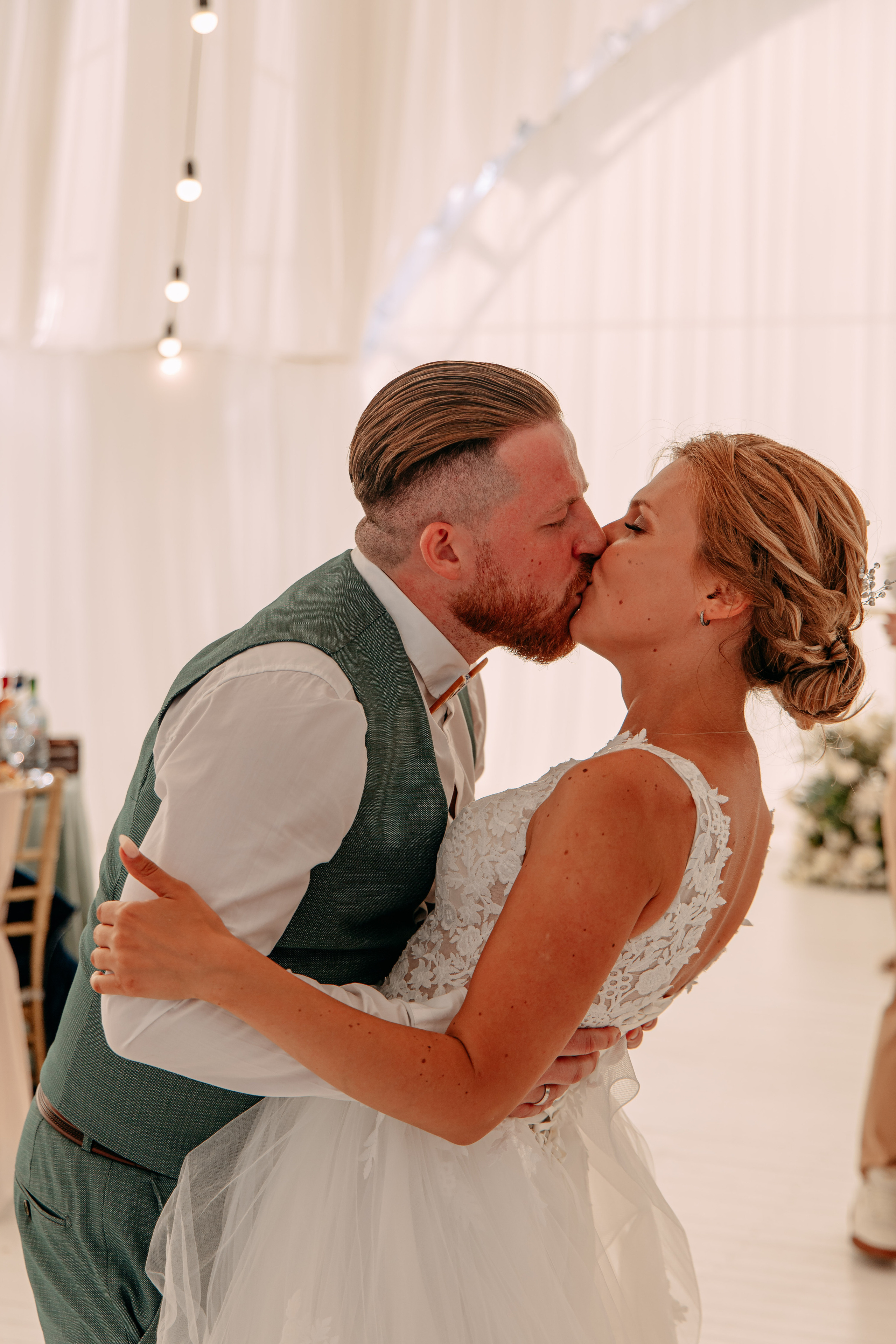 Александр и Виктория. Фото и видео съемка. Андрей Ионов