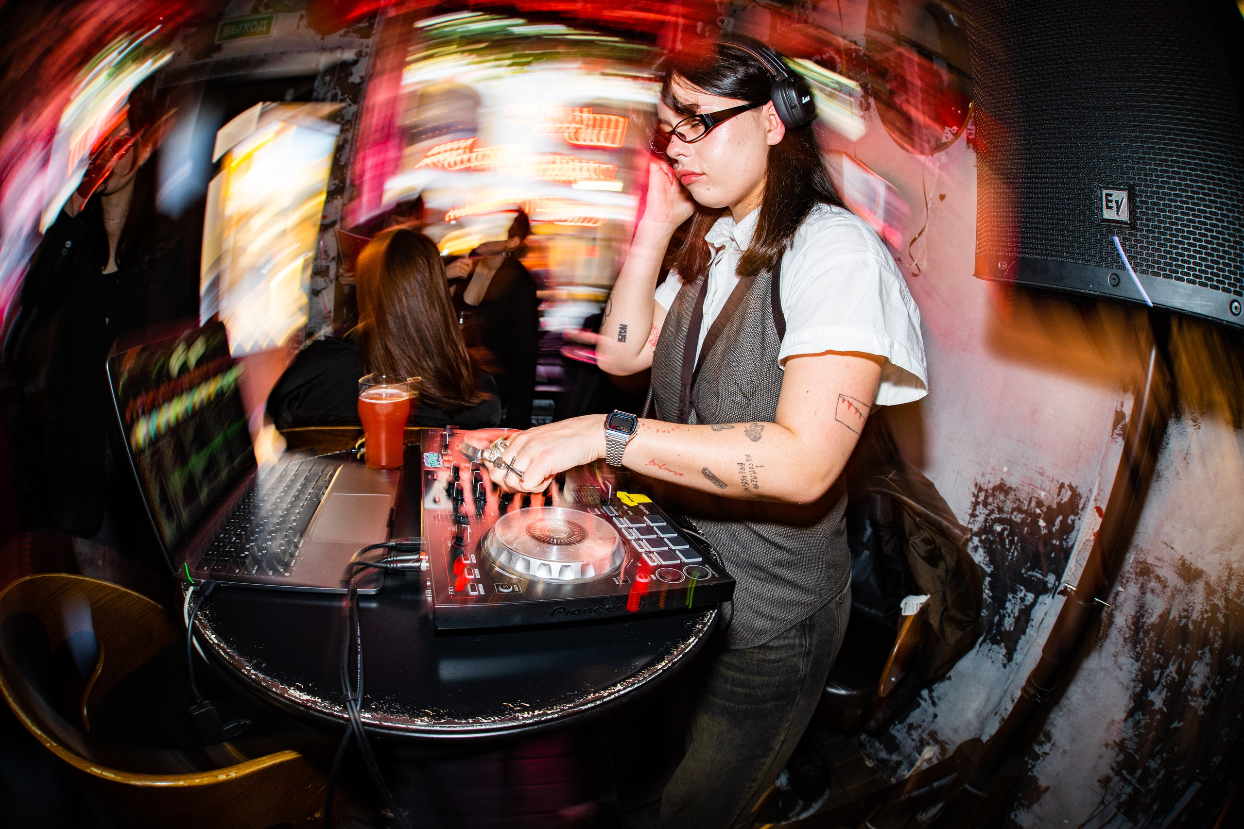 День рождения Бара разбитых сердец. Концертный и репортажный фотограф в Санкт-Петербурге Слава Пахомов