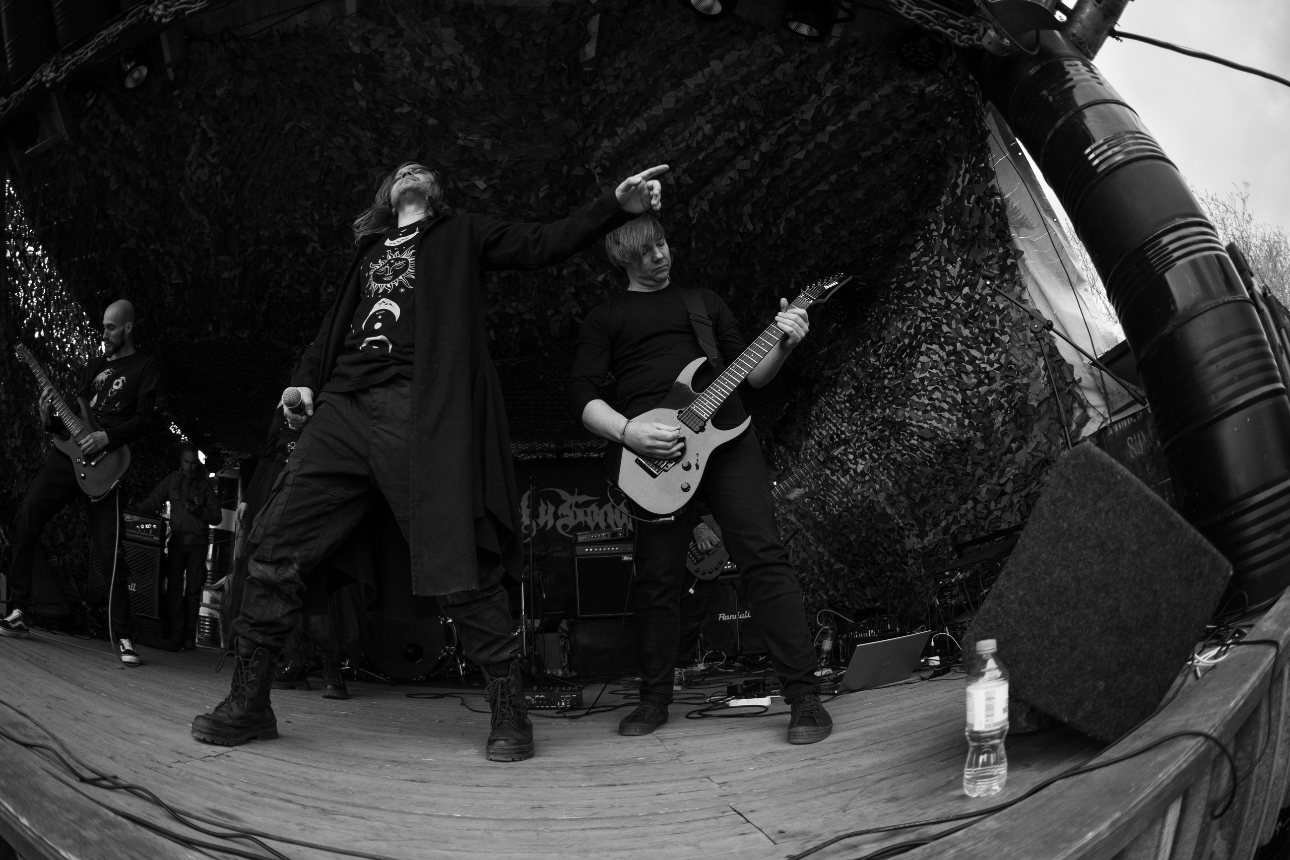 Фестиваль «ПОСРЕДИ КЛАДБИЩ И БОЛОТ»|Архангельск. Концертный и репортажный фотограф в Санкт-Петербурге Слава Пахомов