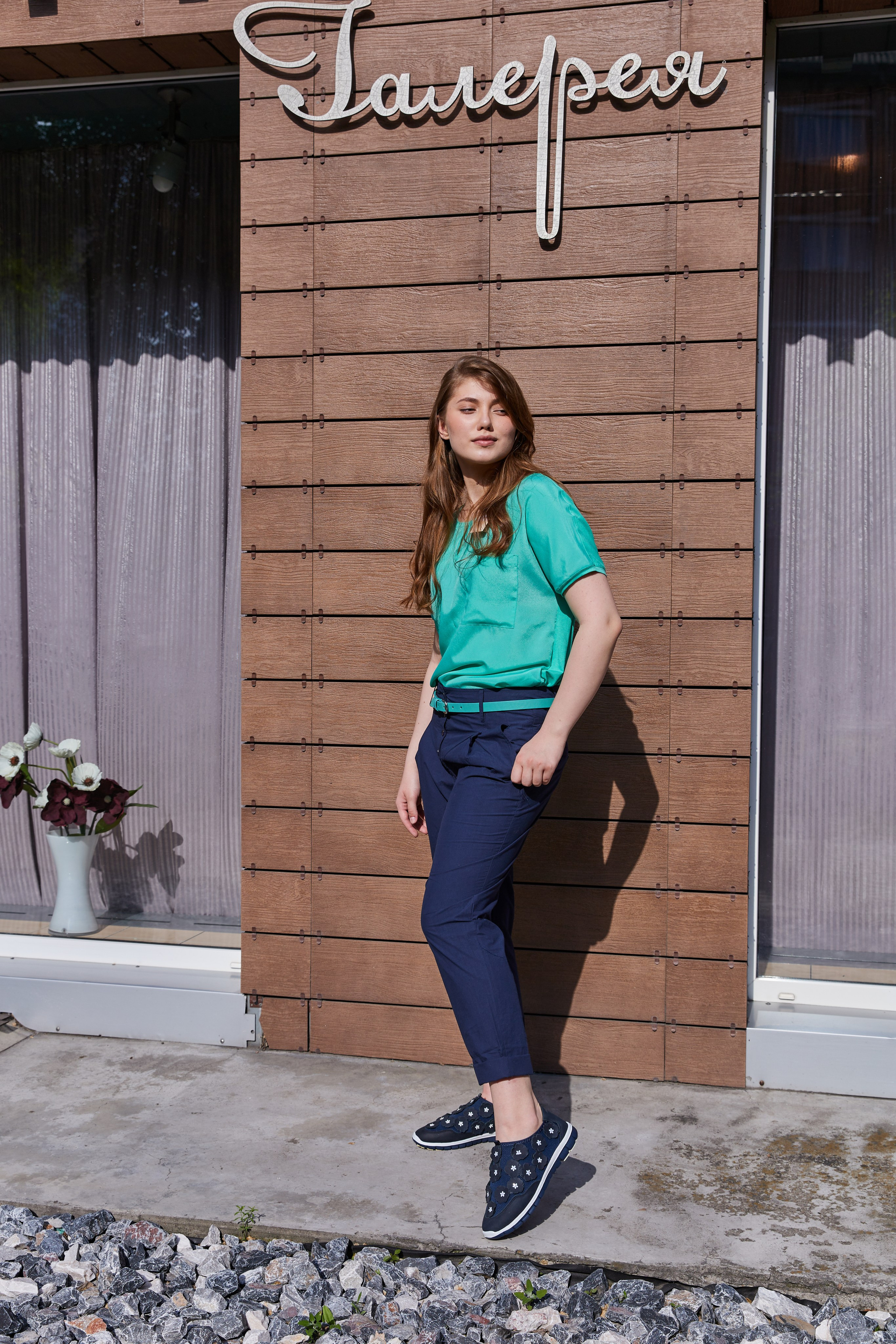 Контент-съёмка для магазина одежды «Атмосфера Галерея». Контент-фотограф в Абакане Наталья Нагибина