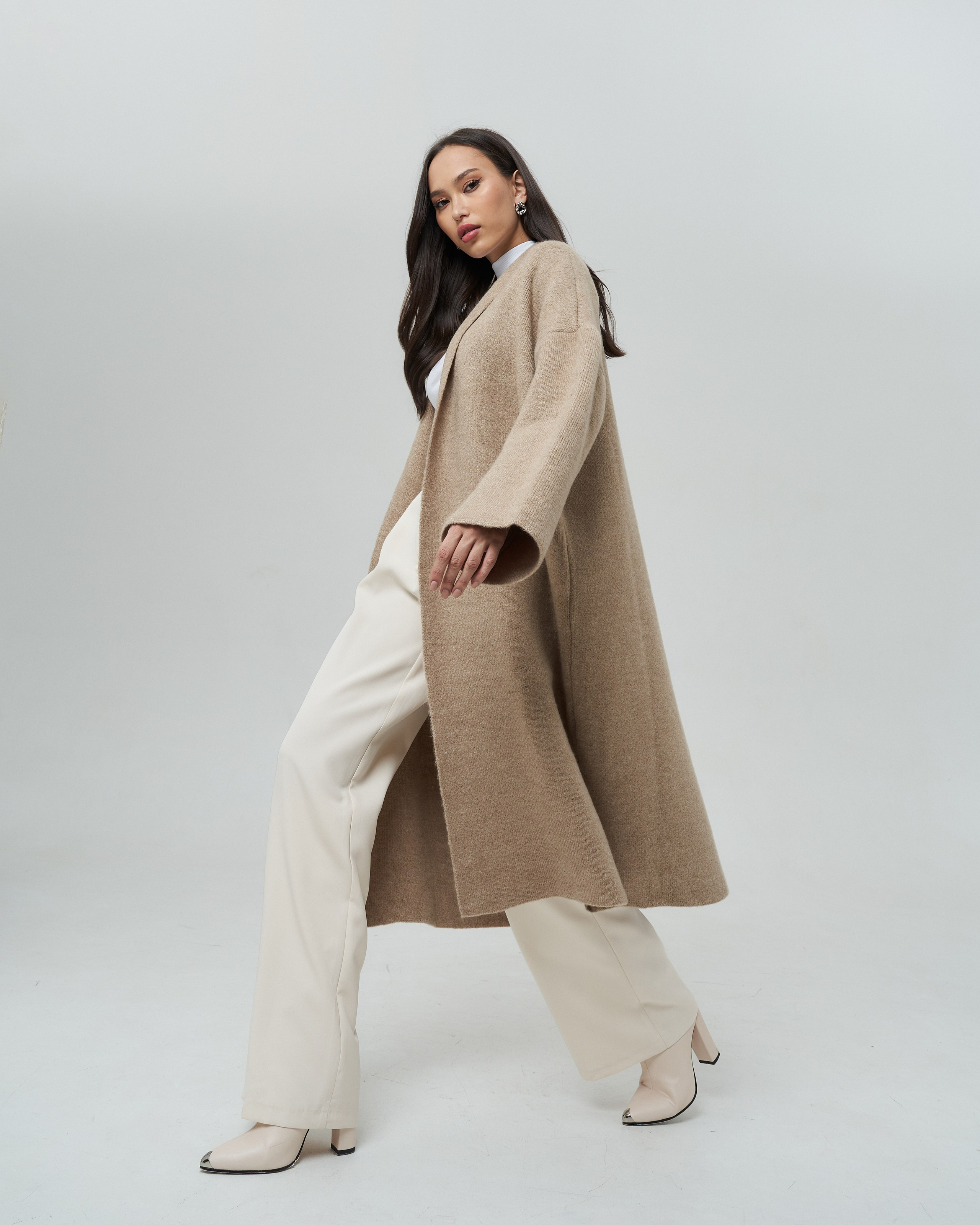 Анастасия З. Контент для маркетплейсов и соцсетей. Фото и видео съемка