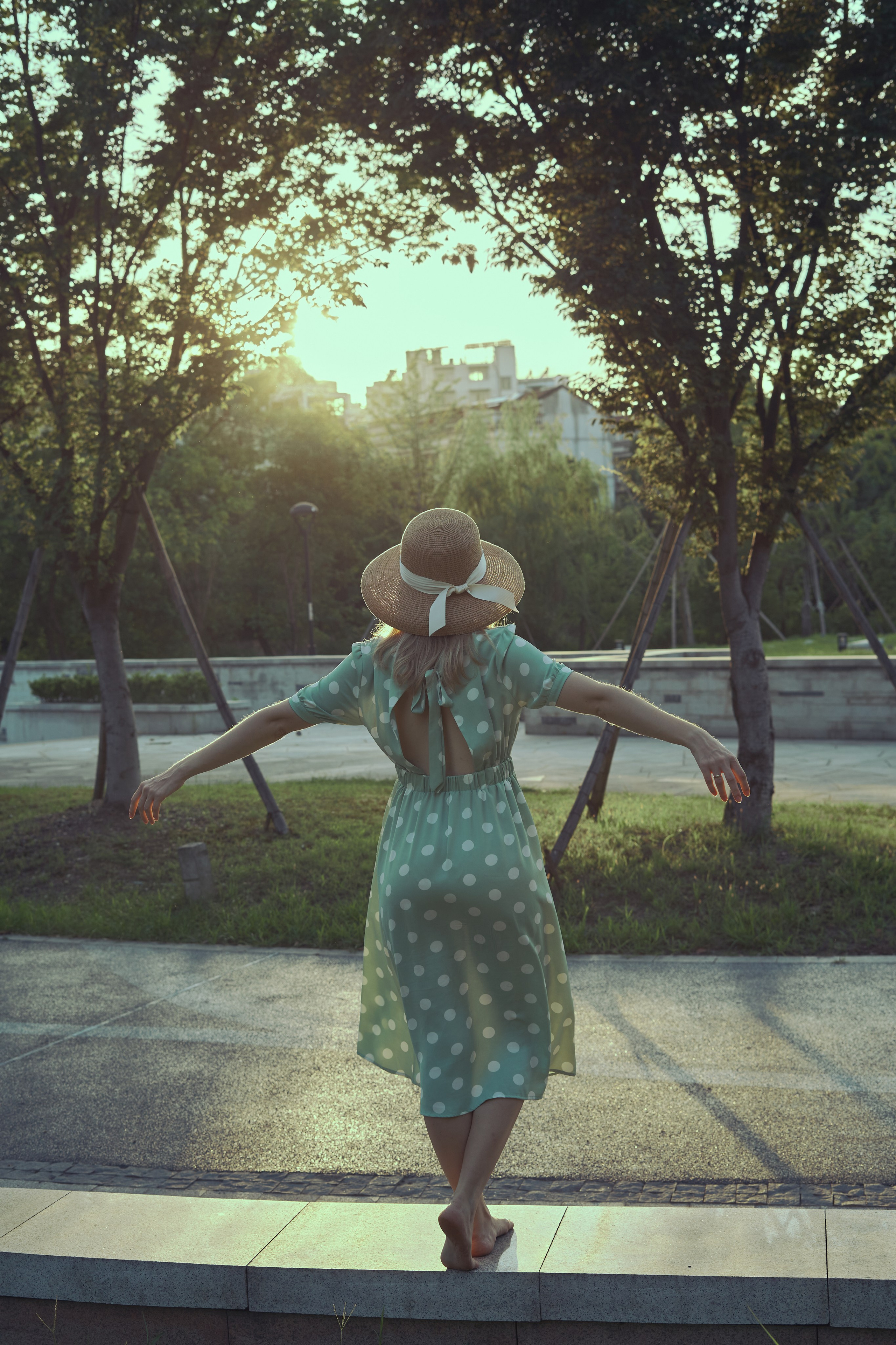 Даша в цвете циан. Репортажный и свадебный фотограф Роман Яшкильдин