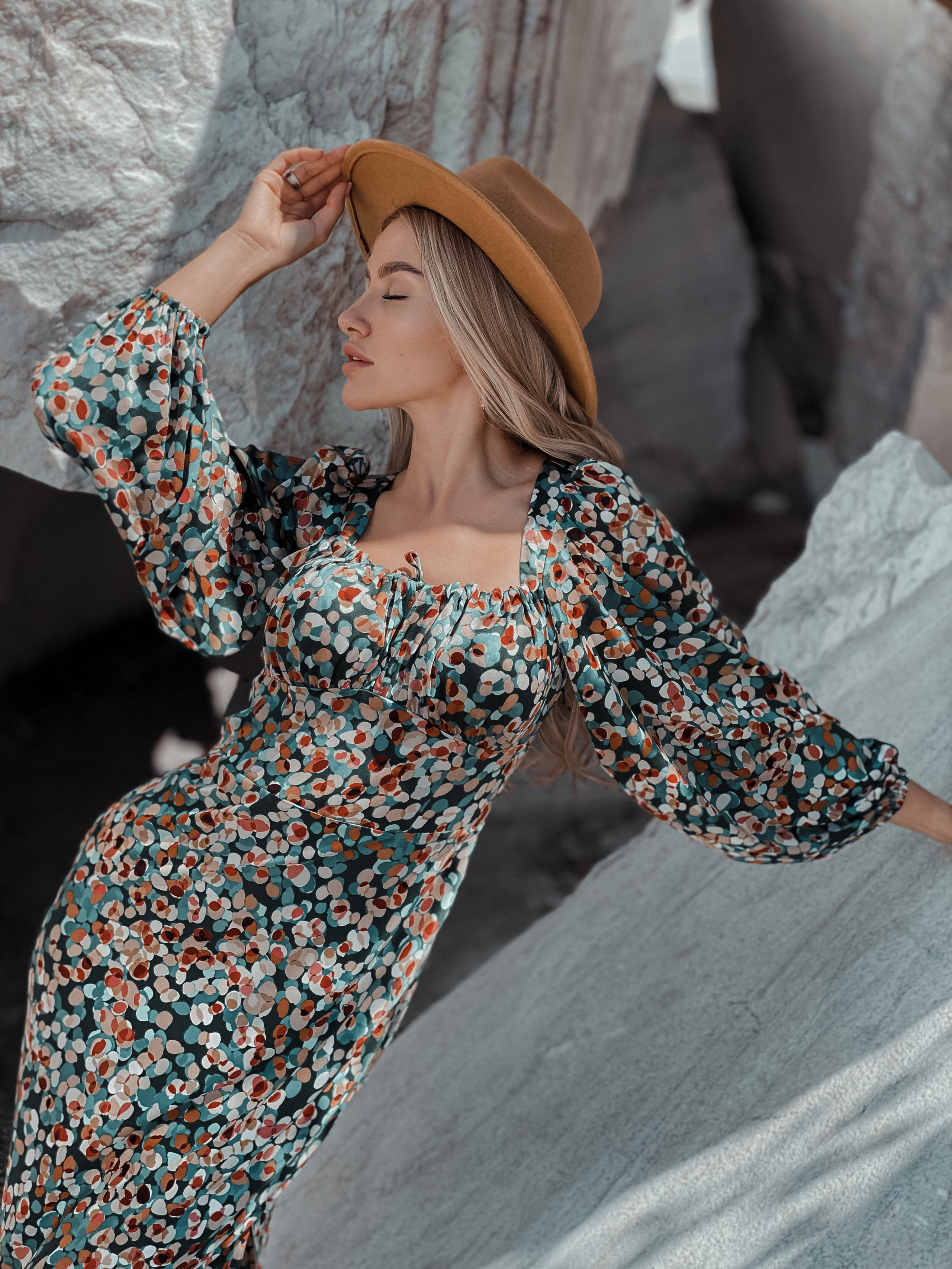 Shop. Content creator