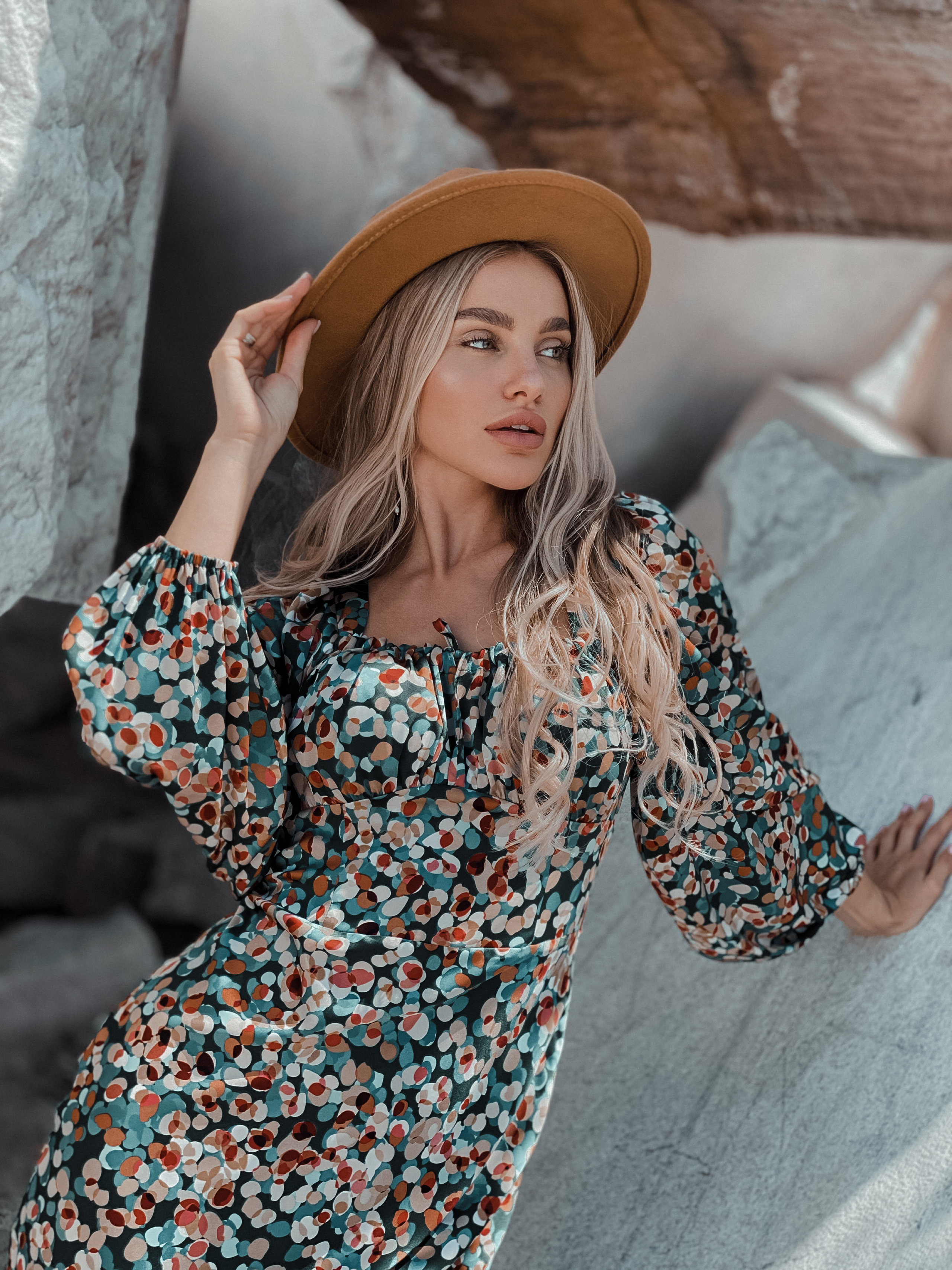 Shop. Content creator