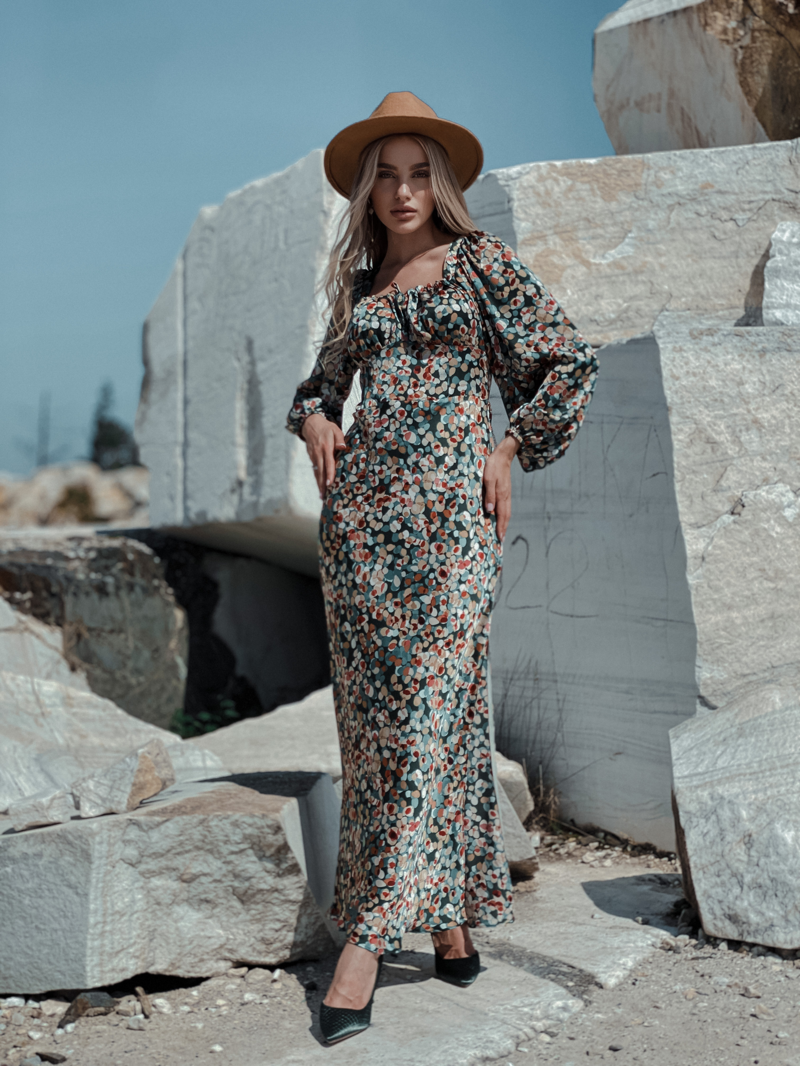 Shop. Content creator