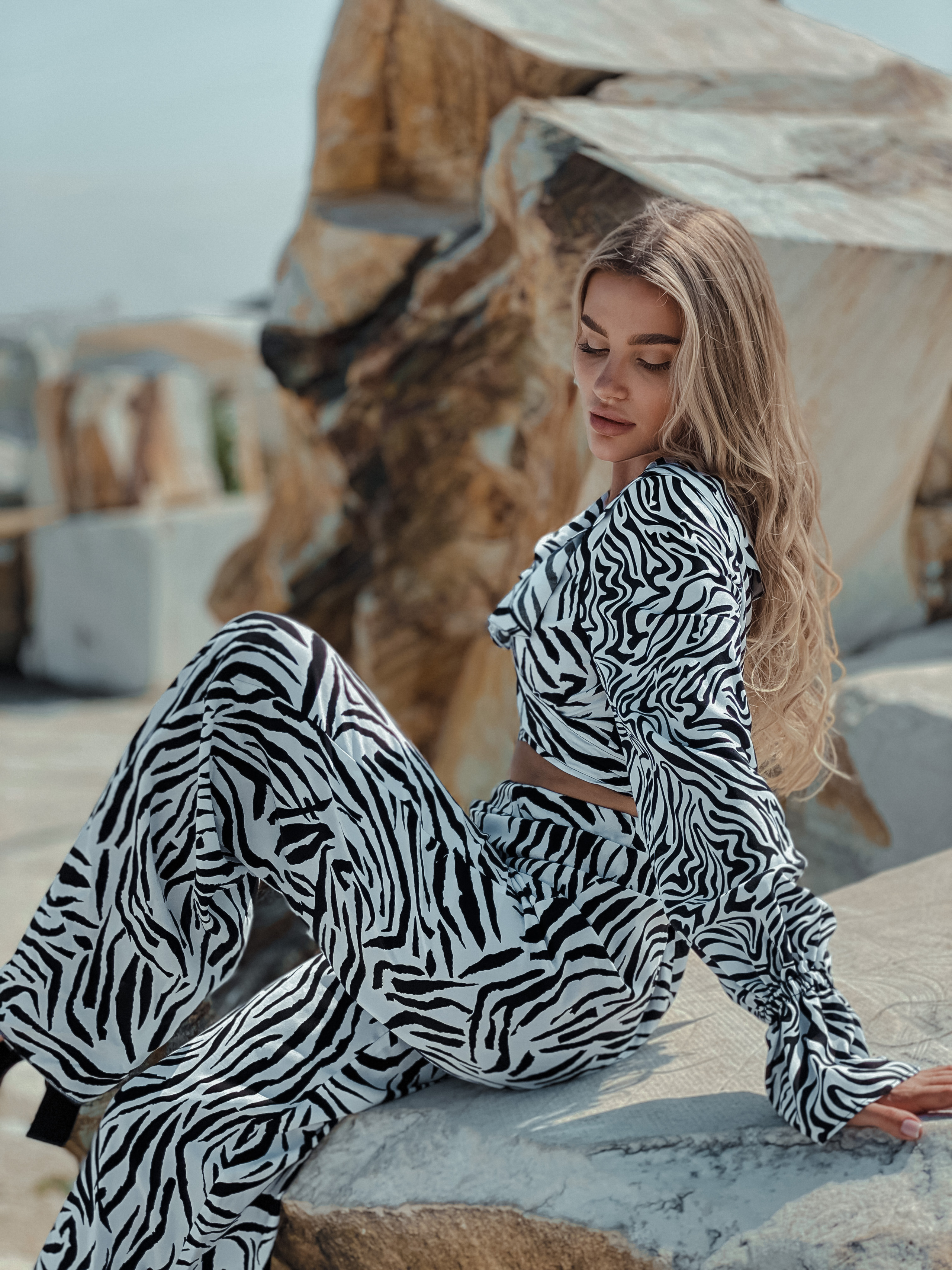 Shop. Content creator