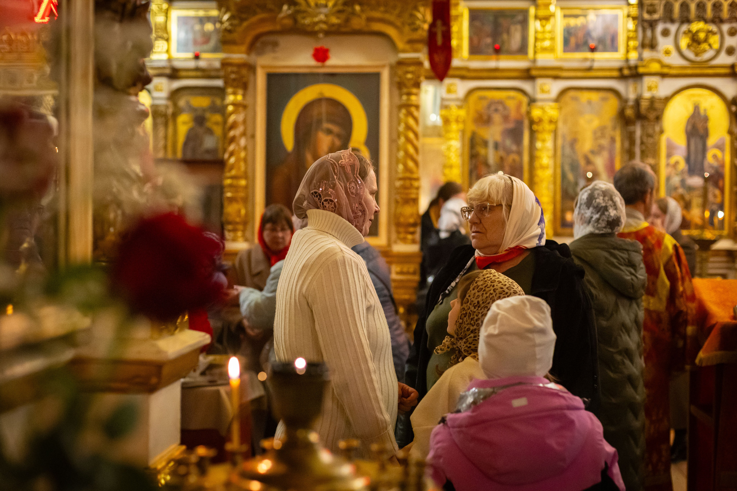 Пасха Воскресенский храм с Ашитково. Семейный и детский фотограф Анна Петракова
