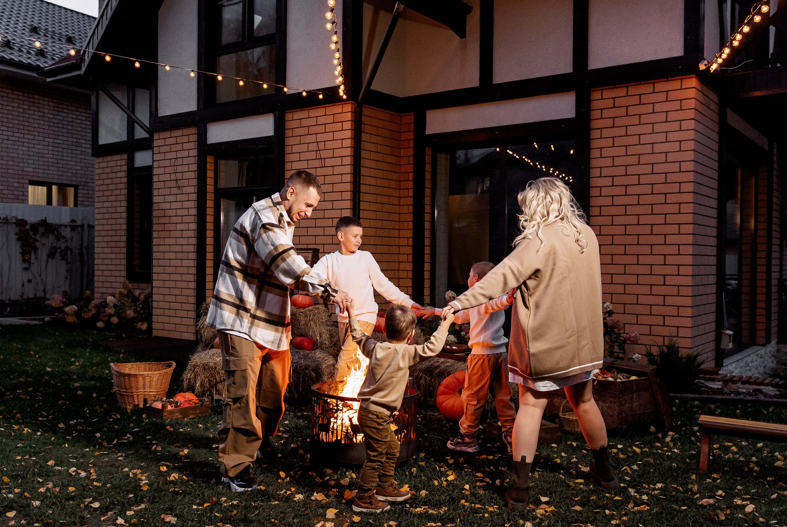 Эдуард и Дарья с сыновьями. Свадебный и семейный фотограф в Челябинске Юлия Ишимова