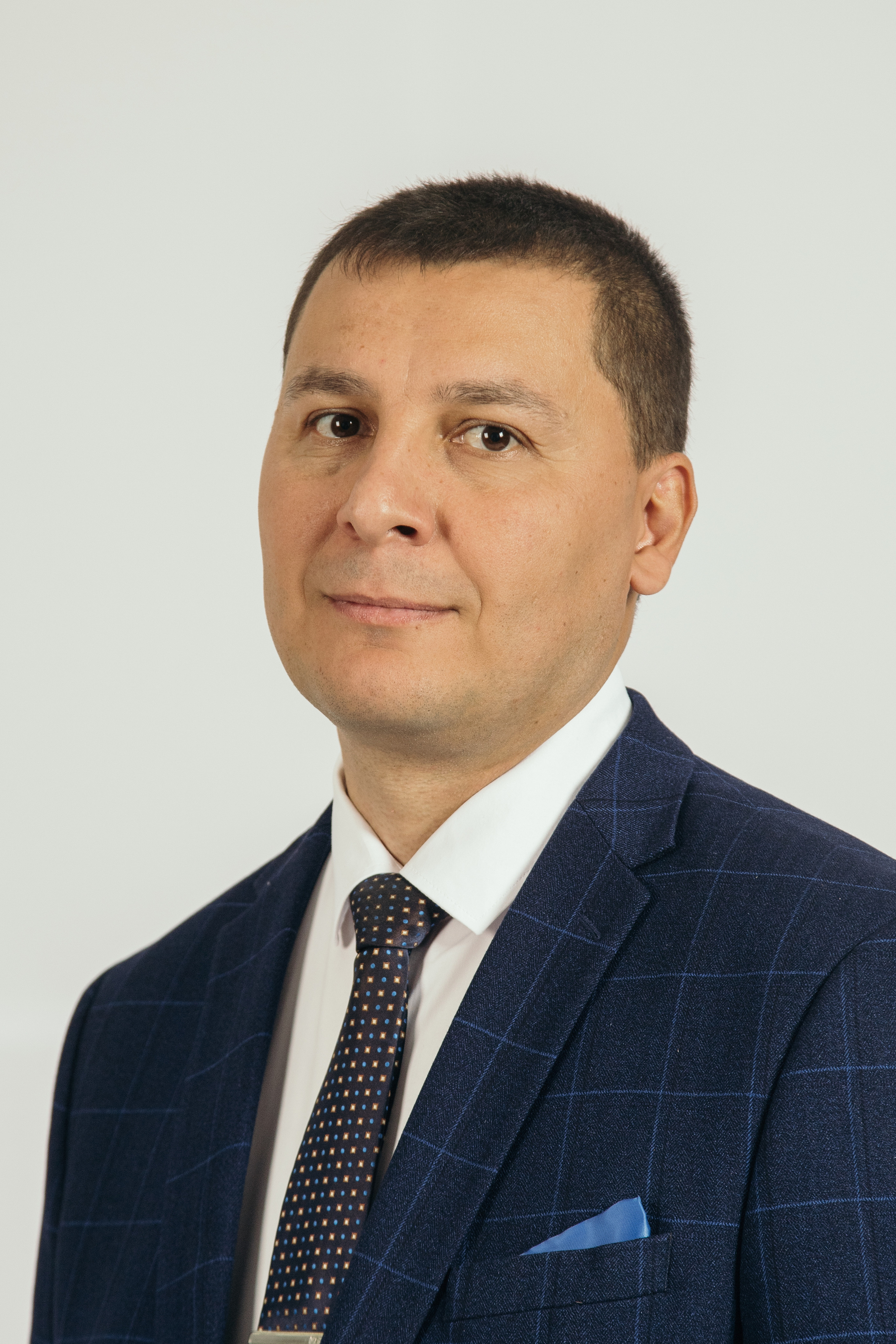 Бизнес портрет. Гарутис Лидия профессиональный фотограф в Чите