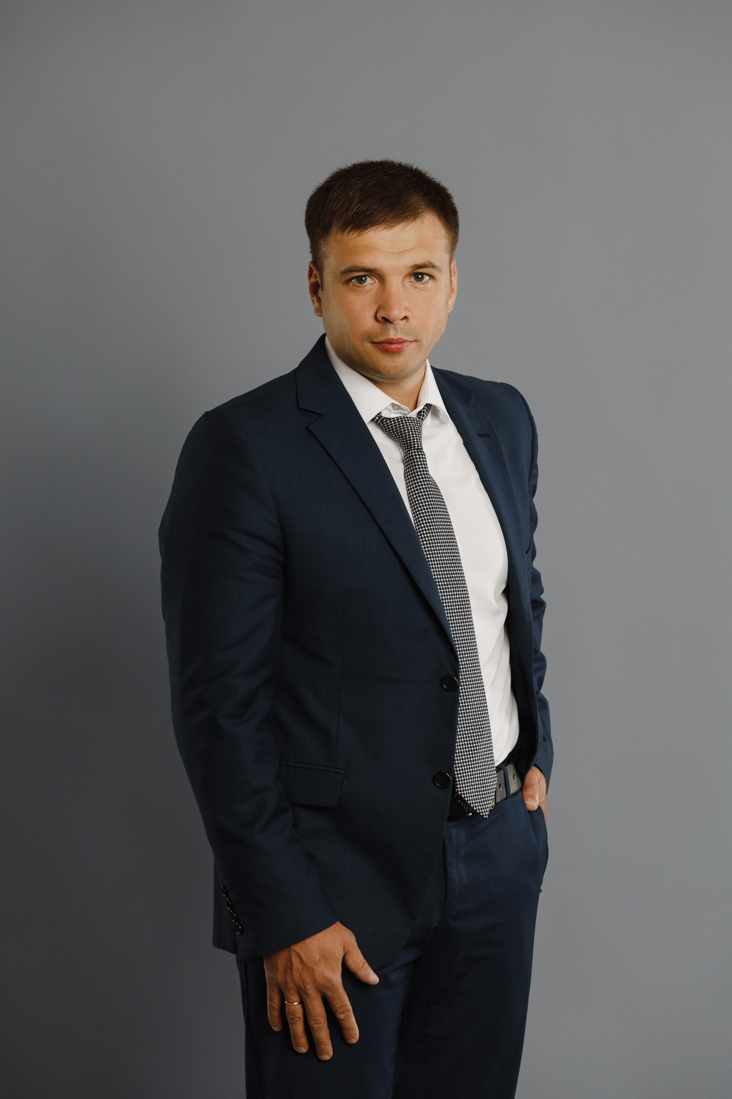 Бизнес портрет. Гарутис Лидия профессиональный фотограф в Чите